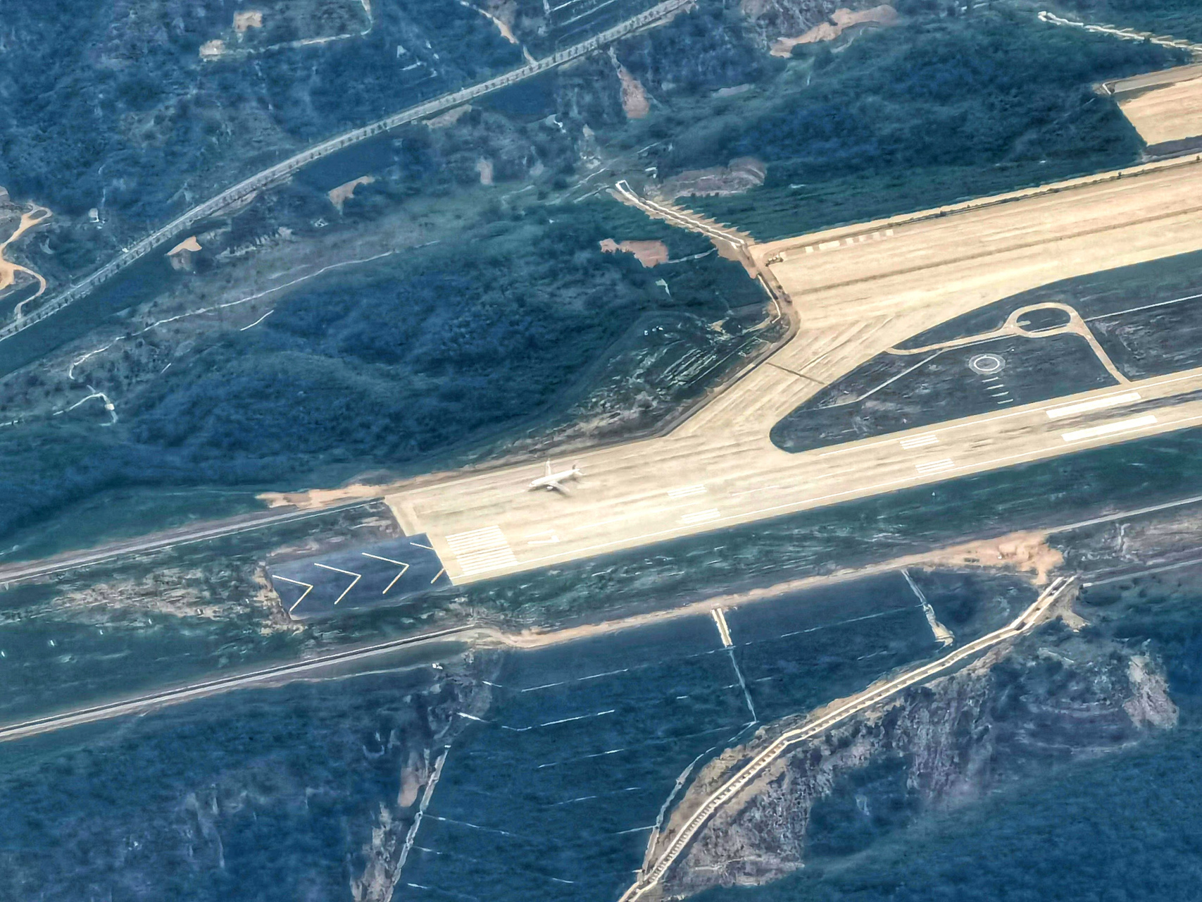 陕西省延安机场航拍图(7.