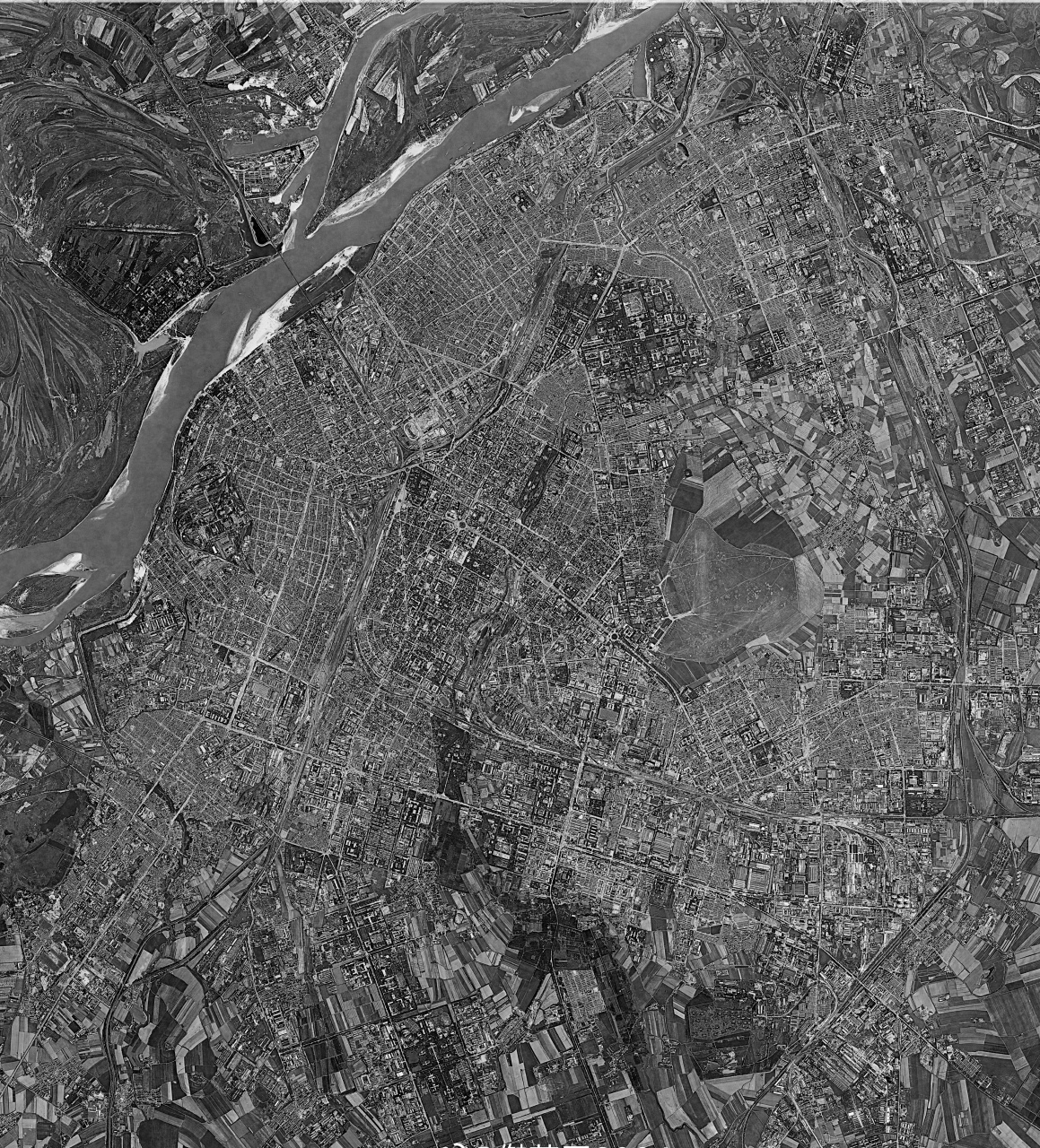 1980年黑龙江省哈尔滨市市卫星图 —漂亮国锁眼地图