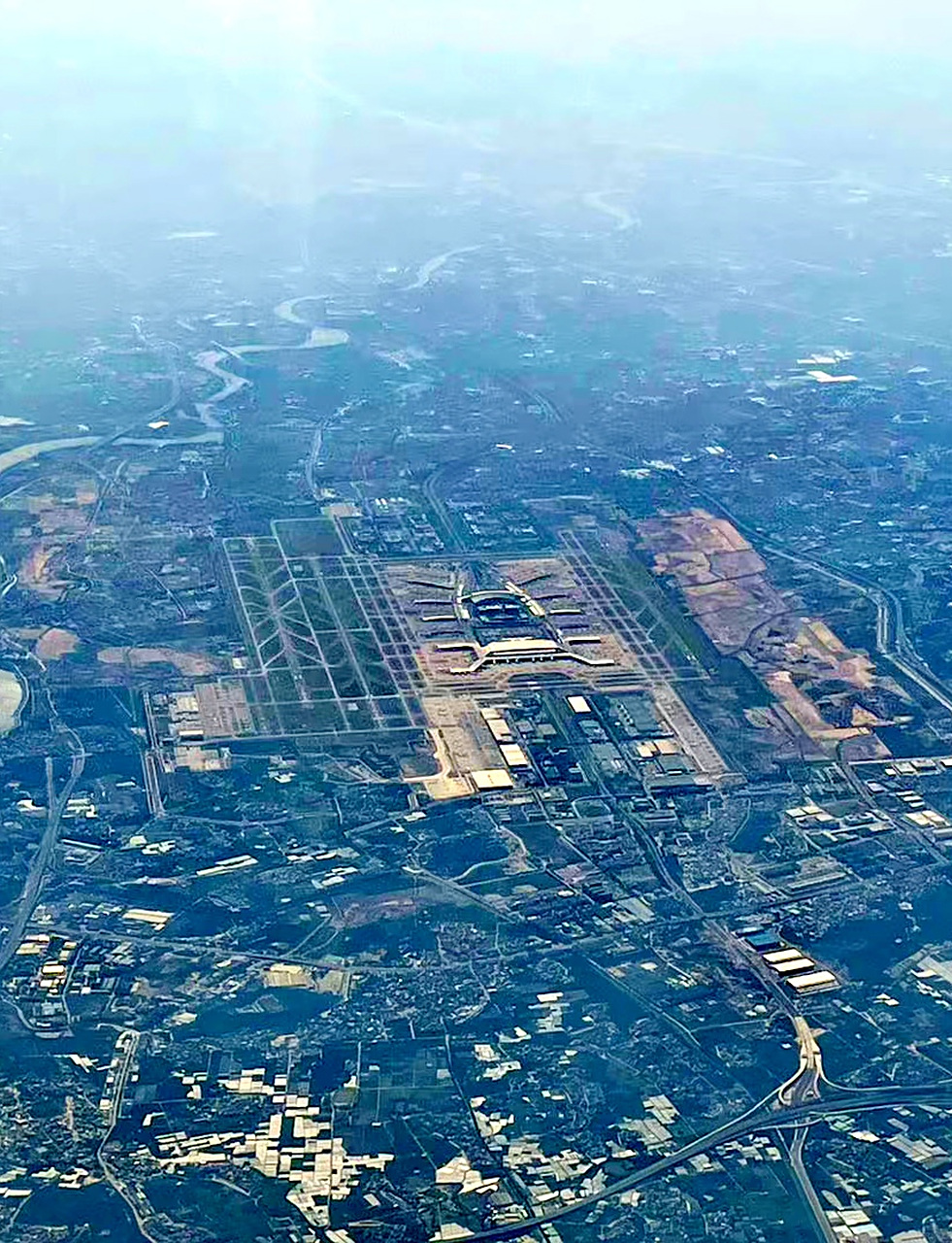 广东珠三角三大机场最近航拍图 广州天河,深圳宝安,珠海金湾,拍摄时间