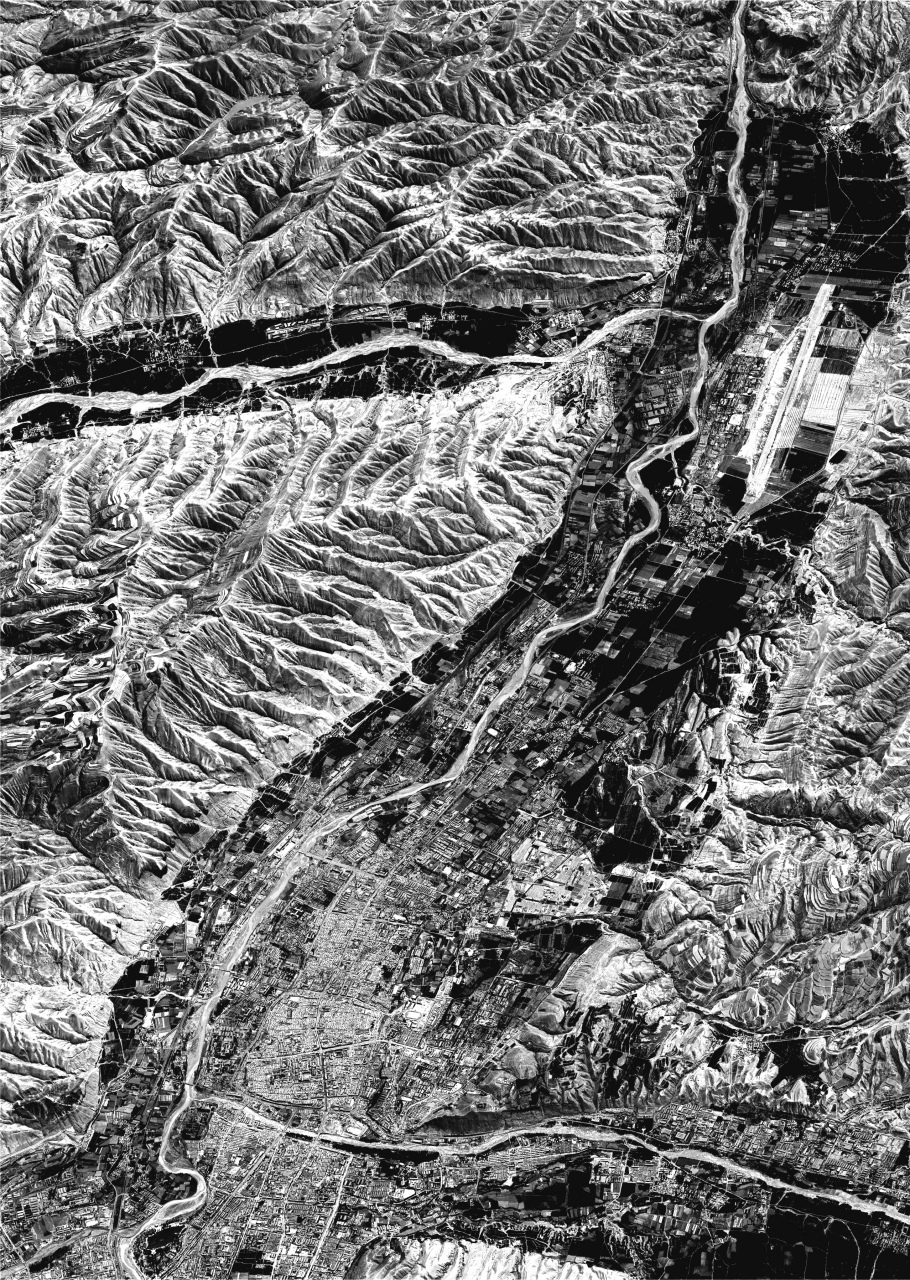 1982年青海省西宁市卫星图 —漂亮国锁眼地图(横放观看)