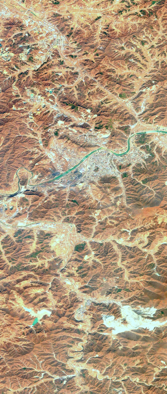 辽宁省本溪市最近卫星影像图(4.