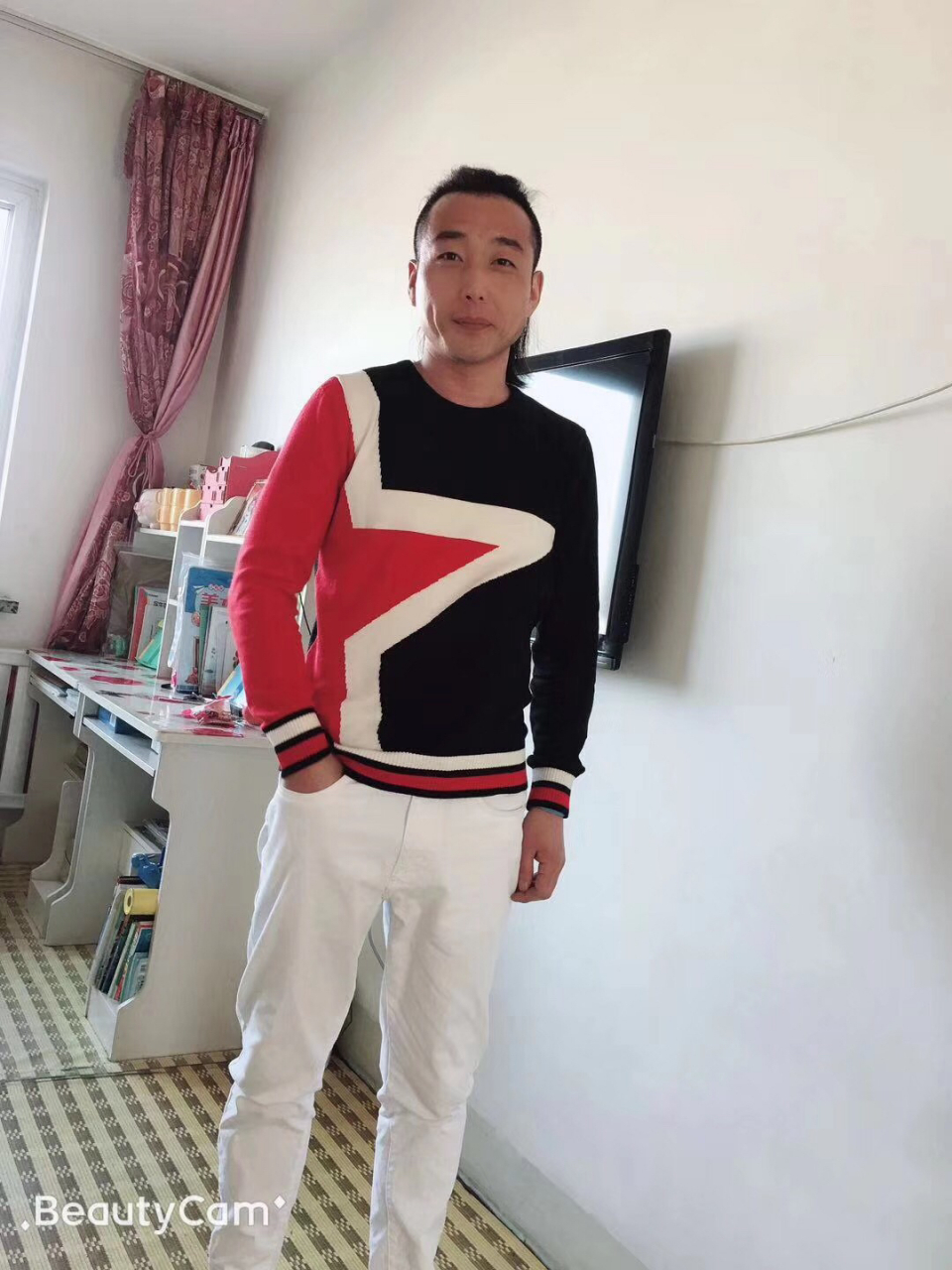 做个俗人,浪荡一生!干净自由……佛公子