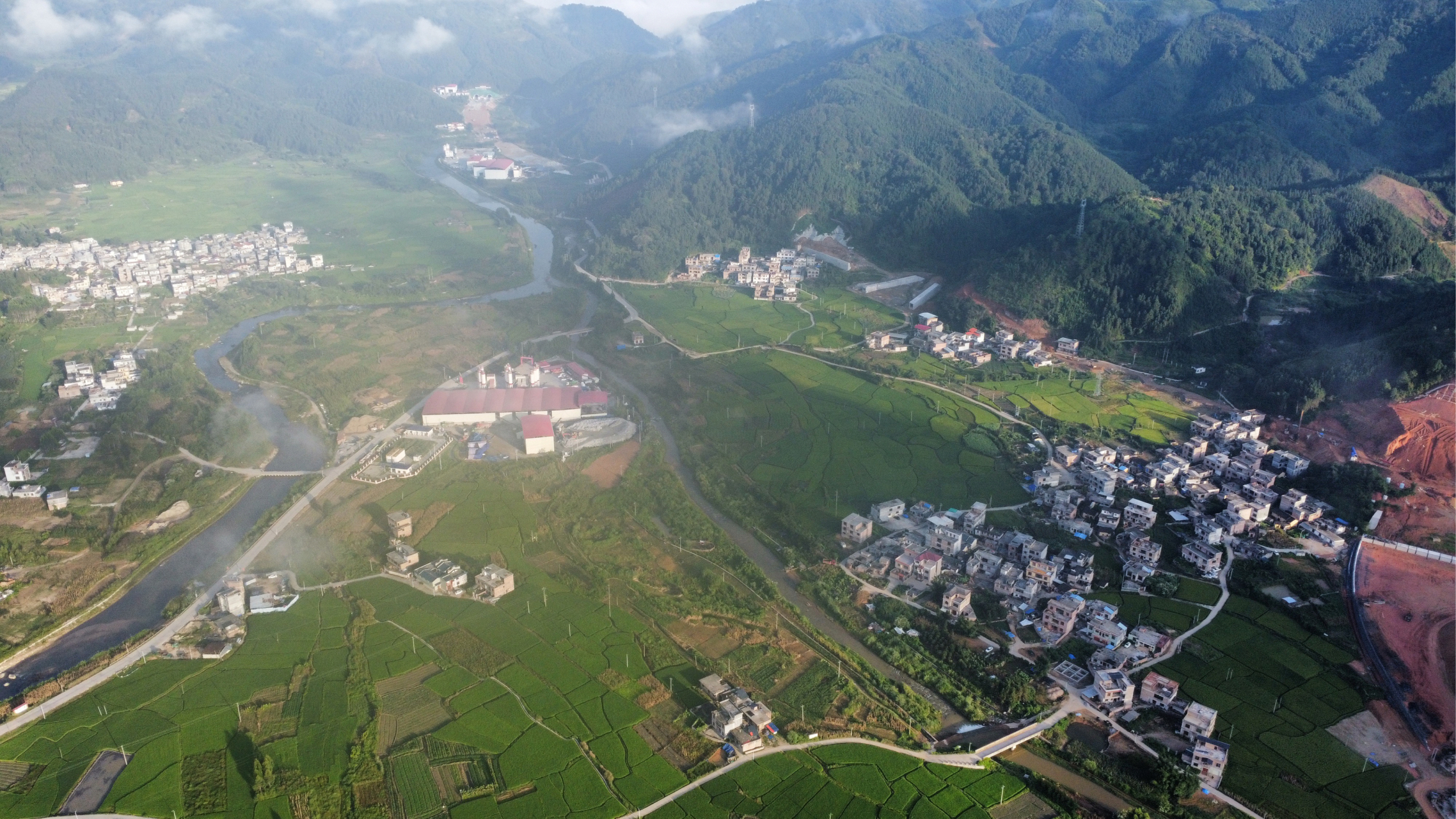 航拍贺州市八步区南乡镇乡间田园风光  从空中俯瞰,贺州市八步区南