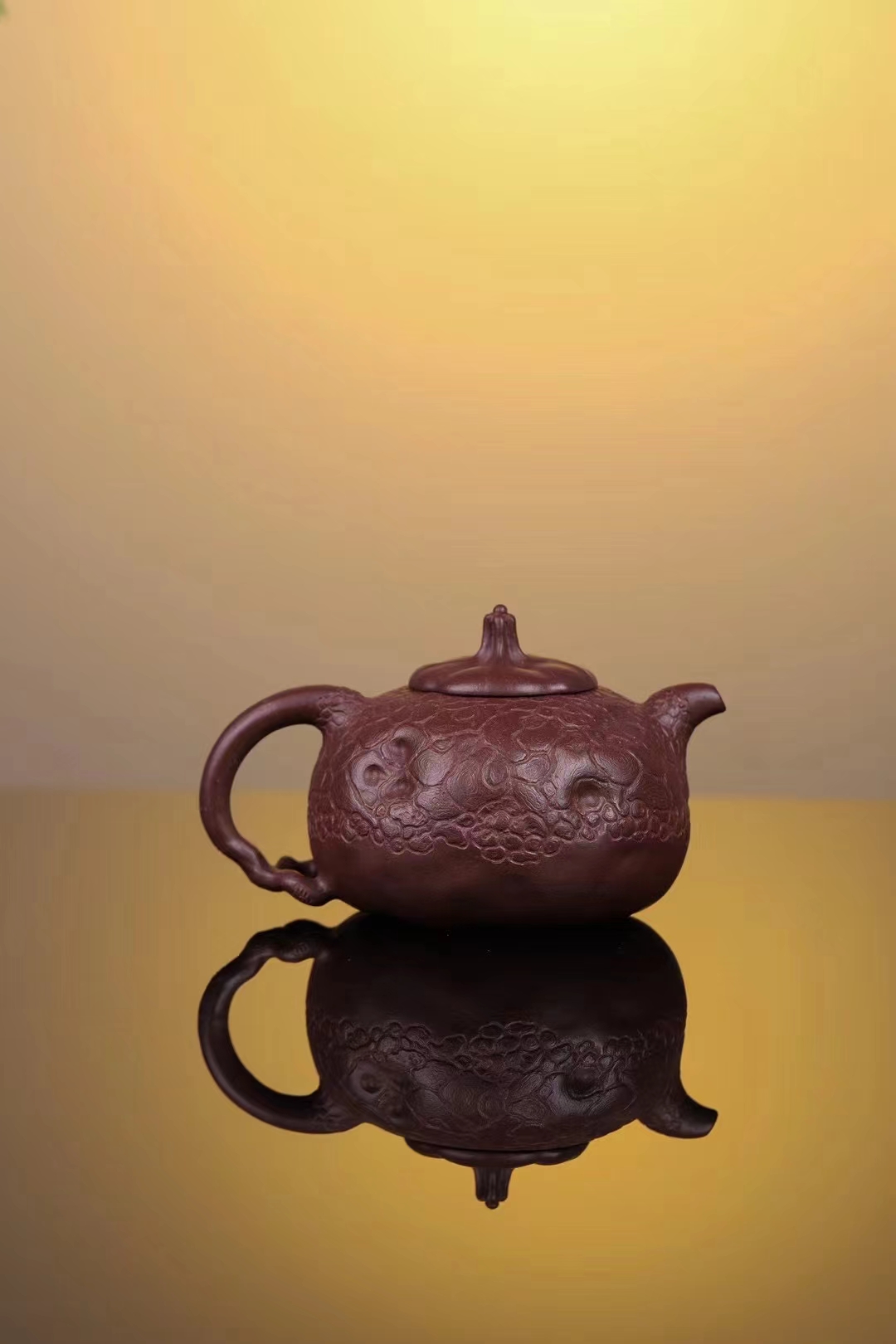97中国风雕刻茶壶,独特设计惊艳亮相!