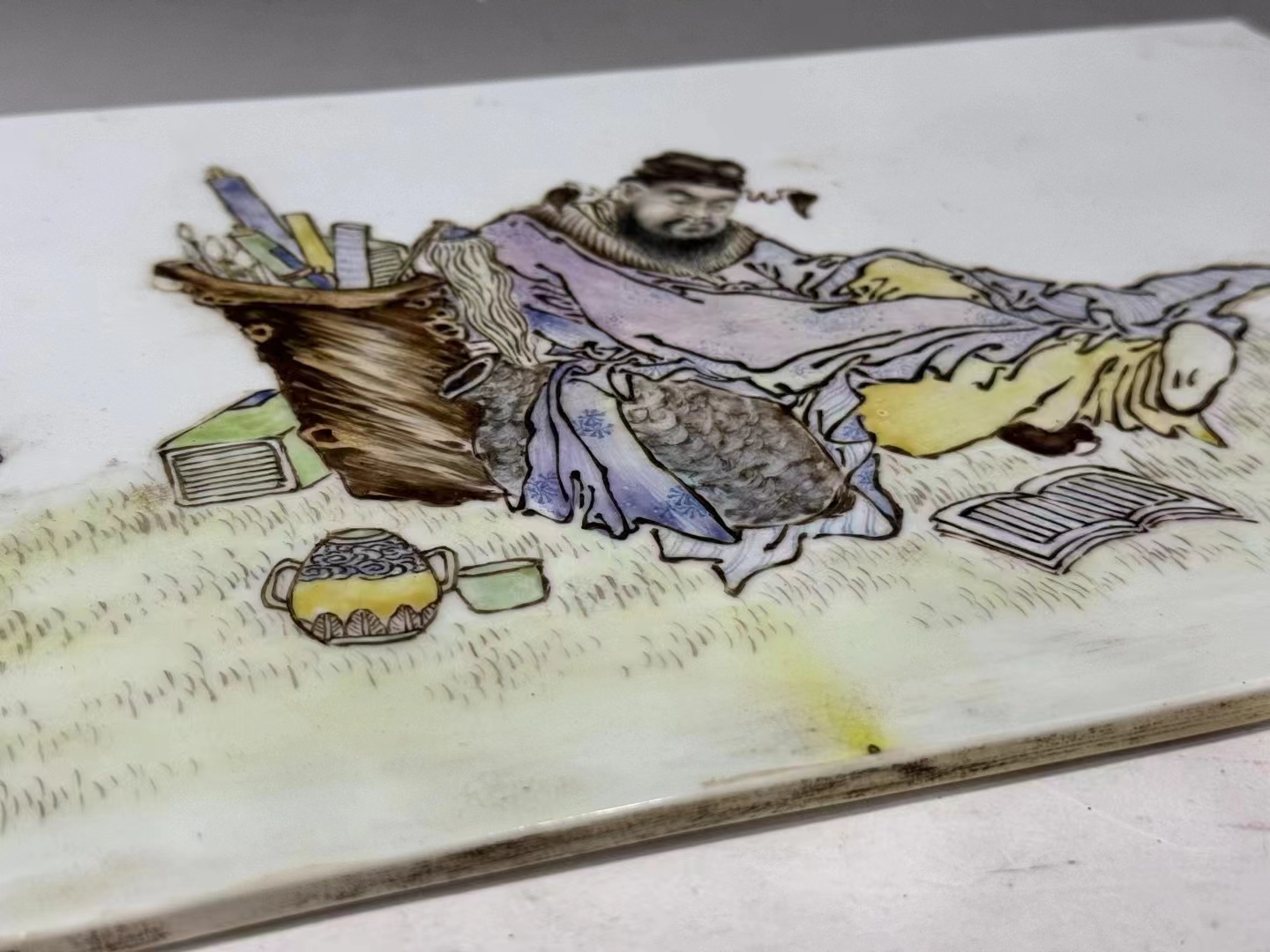 王琦款新粉彩人物瓷板 尺寸27*41.