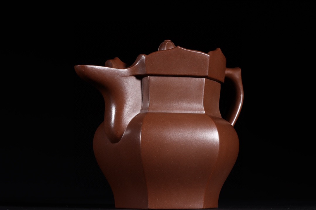 六方高僧帽紫砂壶 款识:顾景舟 近现代 高 13×16.5cm