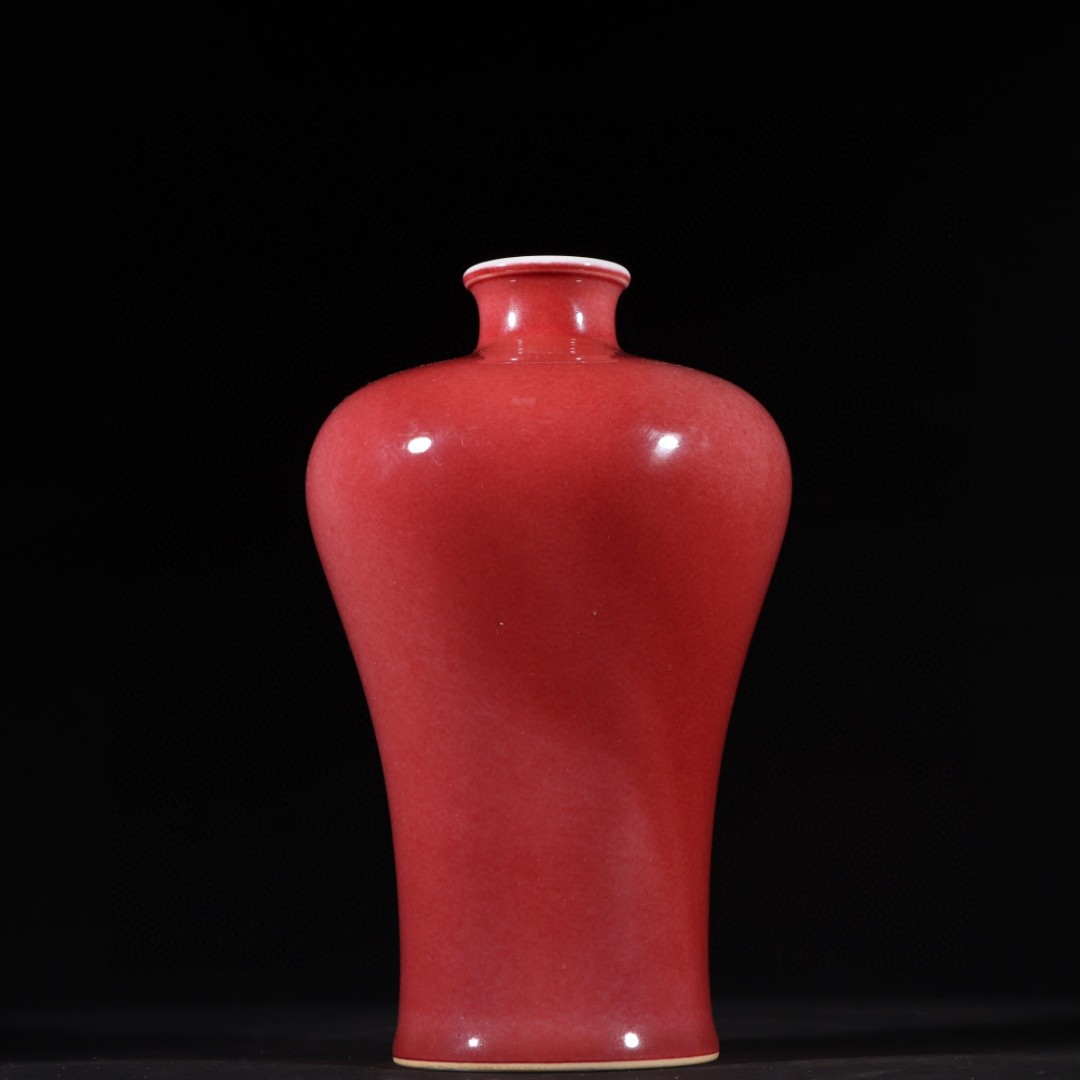 豇豆红梅瓶 高17.5cm.宽11cm