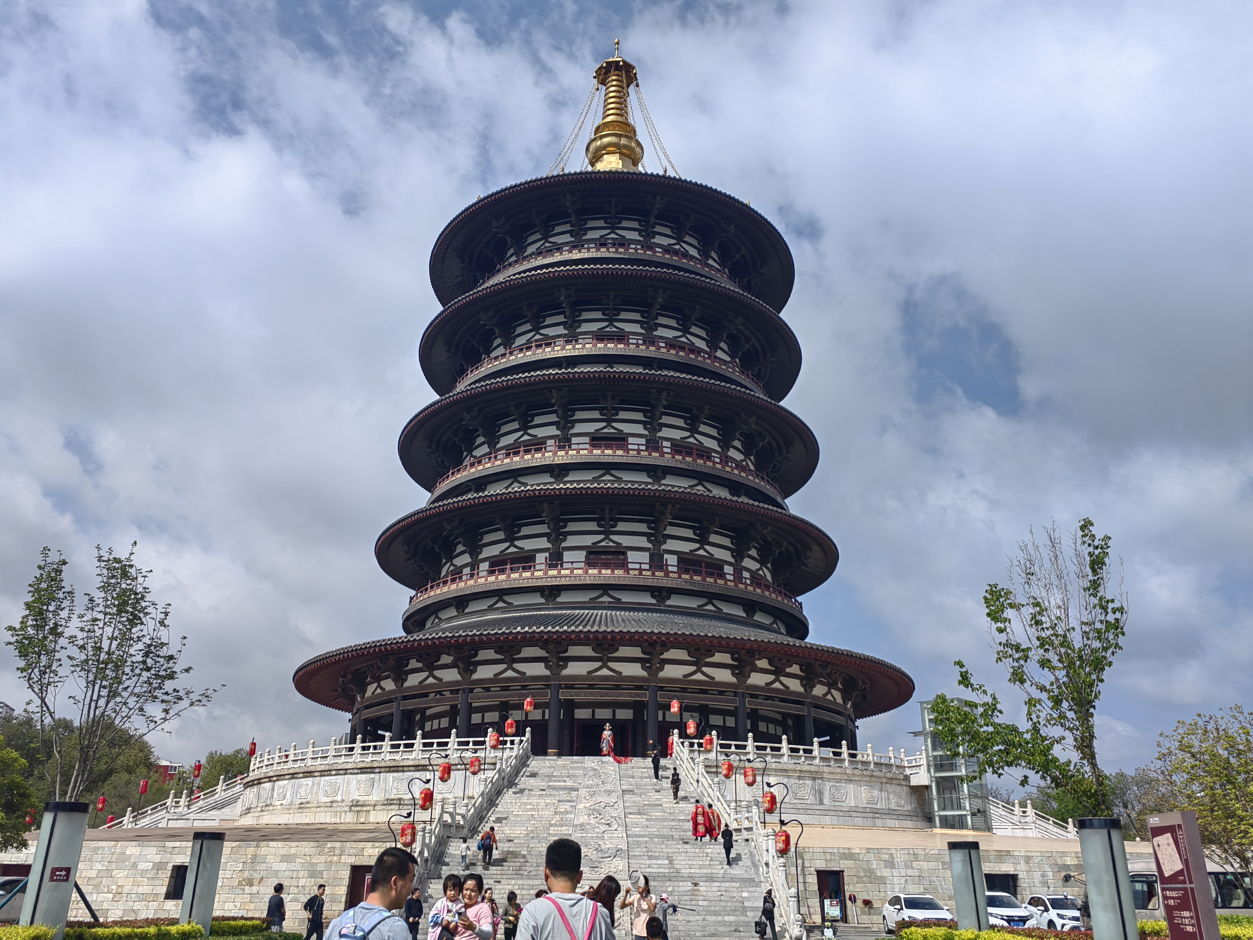 天堂明堂,武则天登基礼佛的地方
