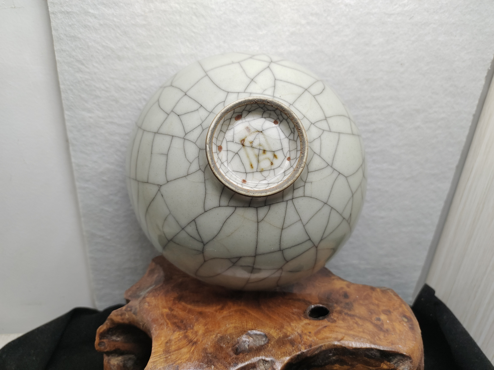 明代——成化仿宋官窑点锈斑大碗.亲们请你指点留言