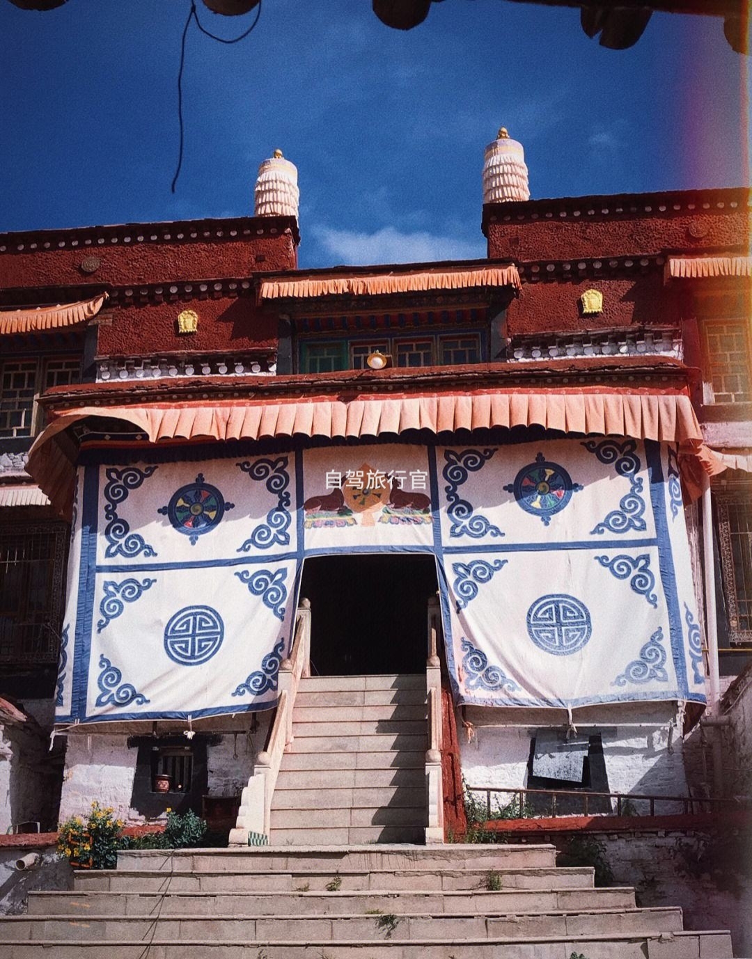 噶丹寺,又名甘丹寺,始建于明永乐七年