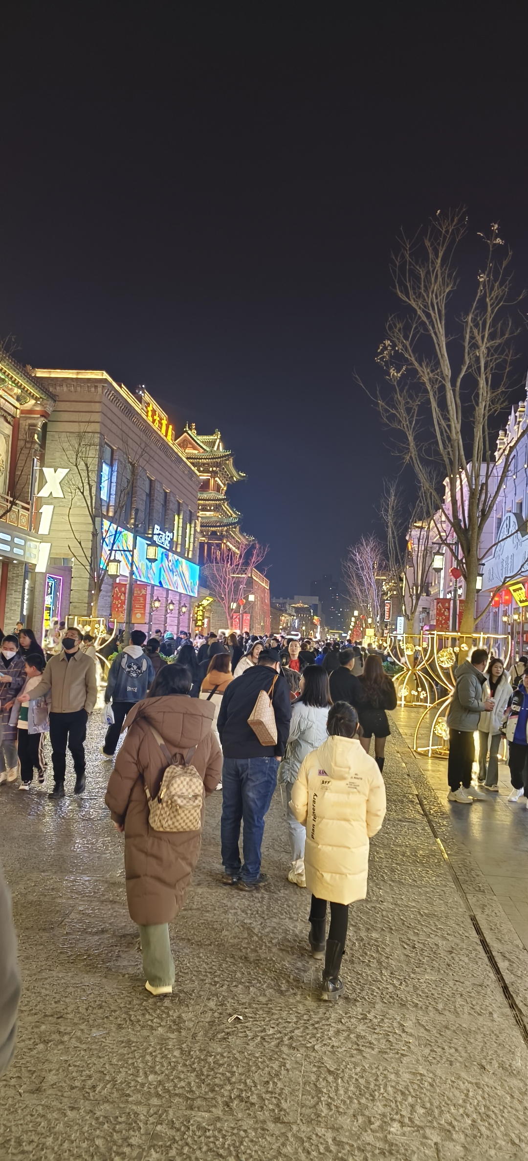 新春旅行照 山西太原过年最热闹的一条街