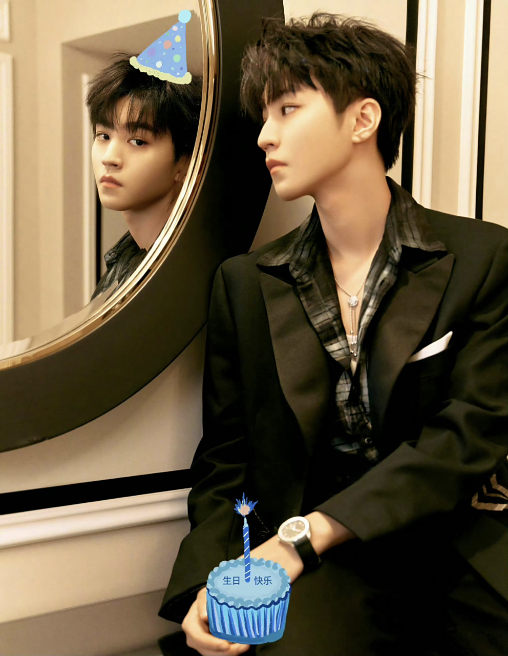 王源,易烊千玺连续十年卡点为王俊凯庆生,三人的关系是真好啊!