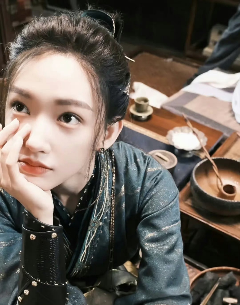 网友热议:程潇凭借新剧有机会上桌成为95后流量花吗?