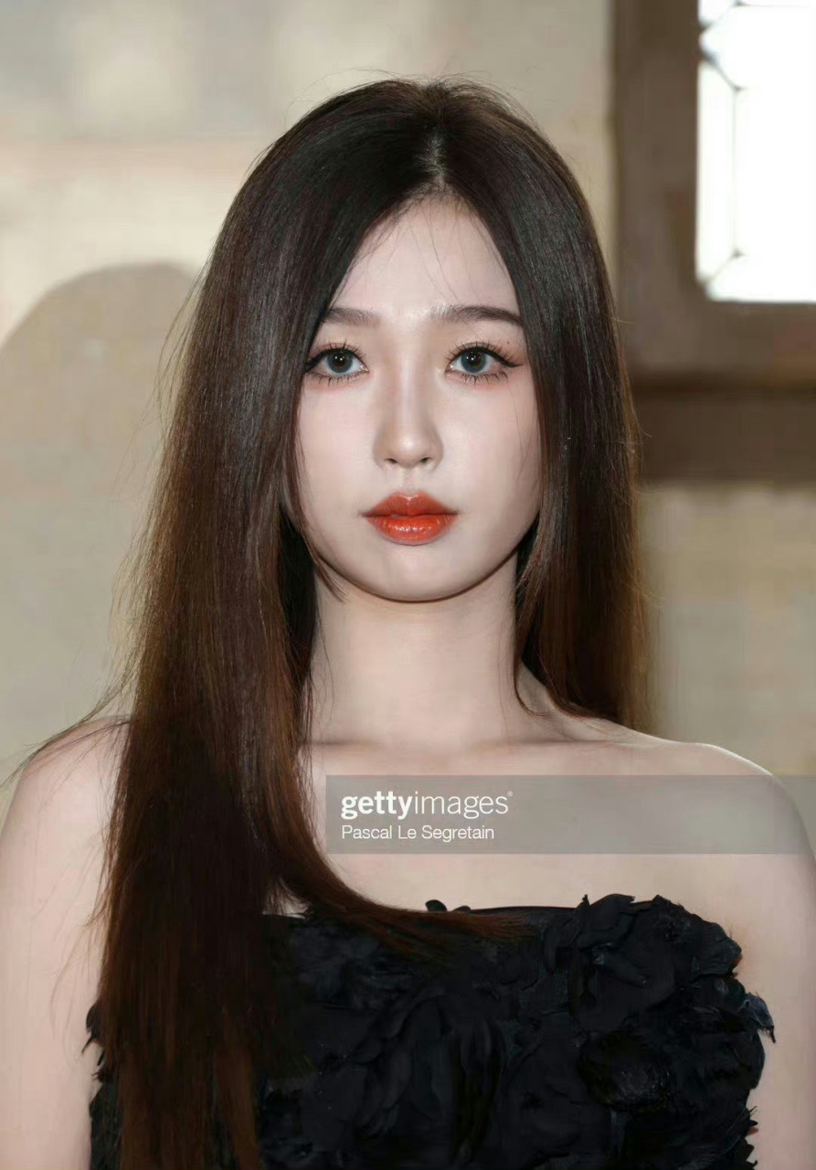 g社镜头下的刘雨昕和虞书欣,两位美女的状态如何?