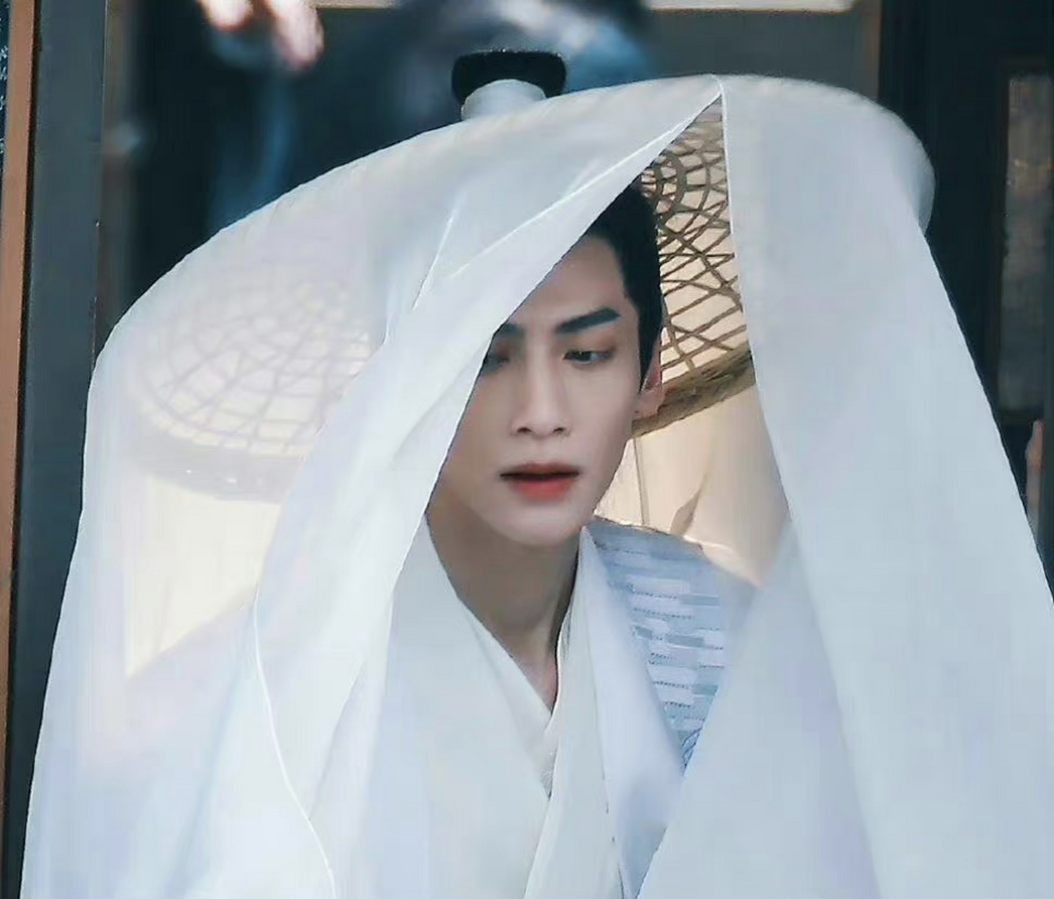 男演员戴帷帽造型,罗云熙 成毅 朱正廷 龚俊 白敬亭 翟潇闻,你更喜欢