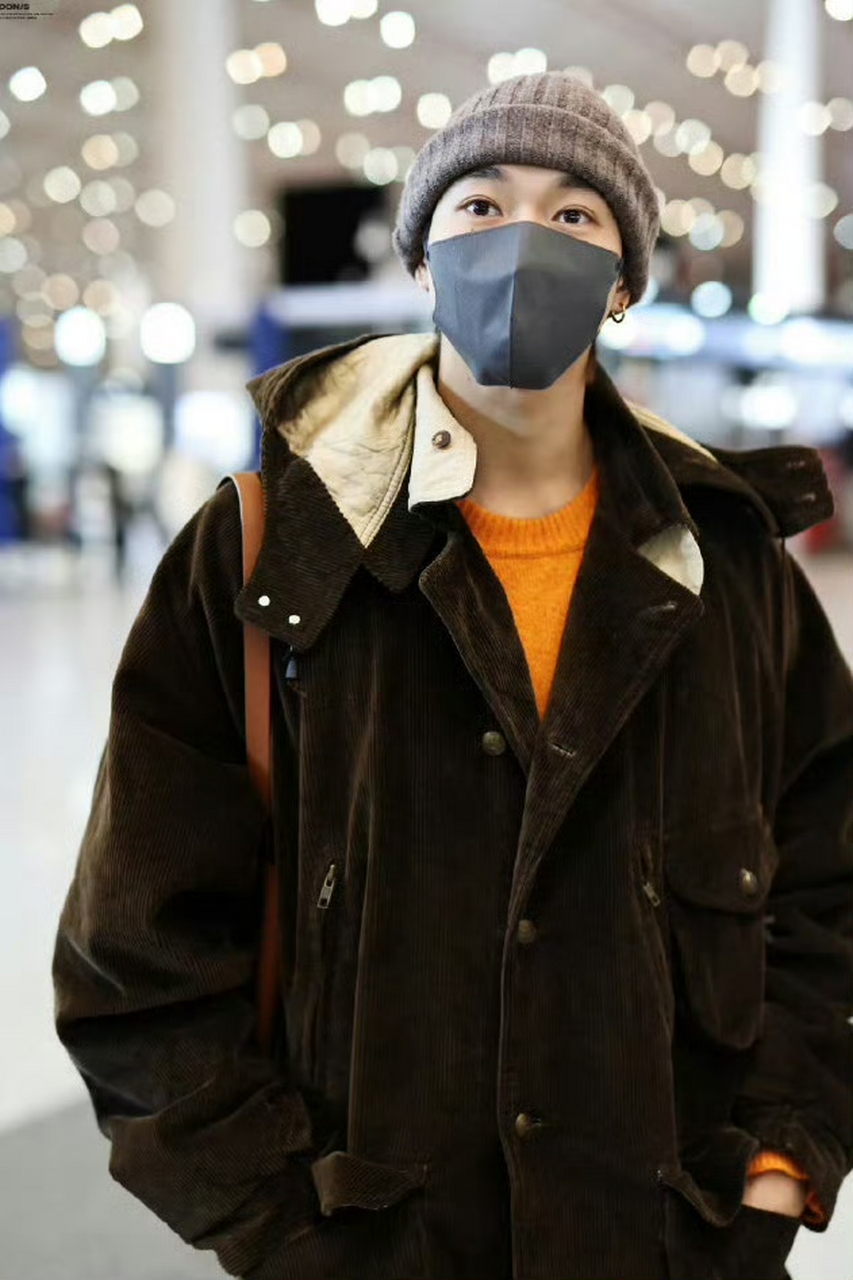 龚俊,宋茜,孟美岐,刘宇,赞多,周柯宇的星光大赏机场路透图,你最期待谁