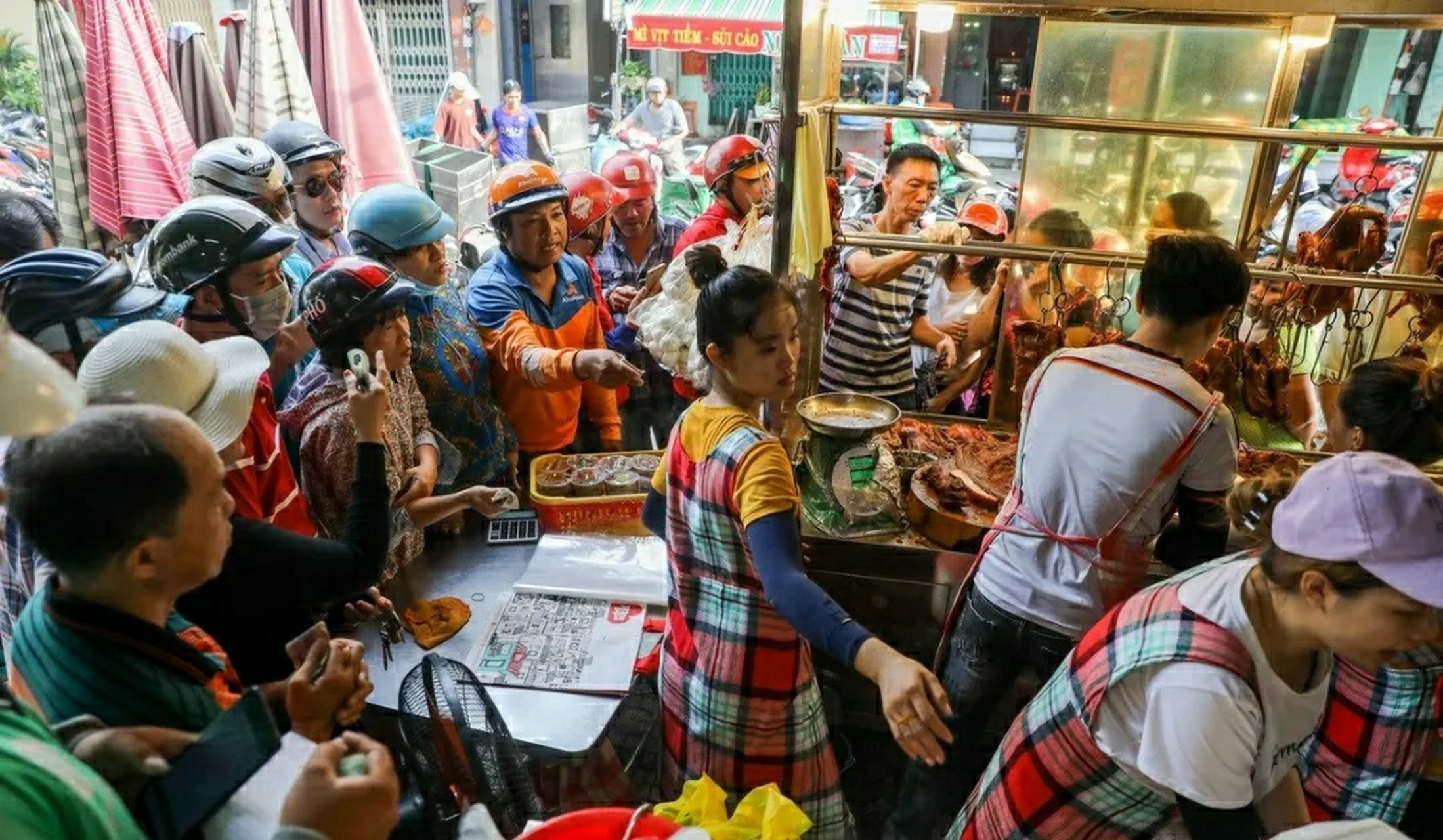 【越南端午节】 越南也过端午节,跟中国是同一天,又称"除虫节".