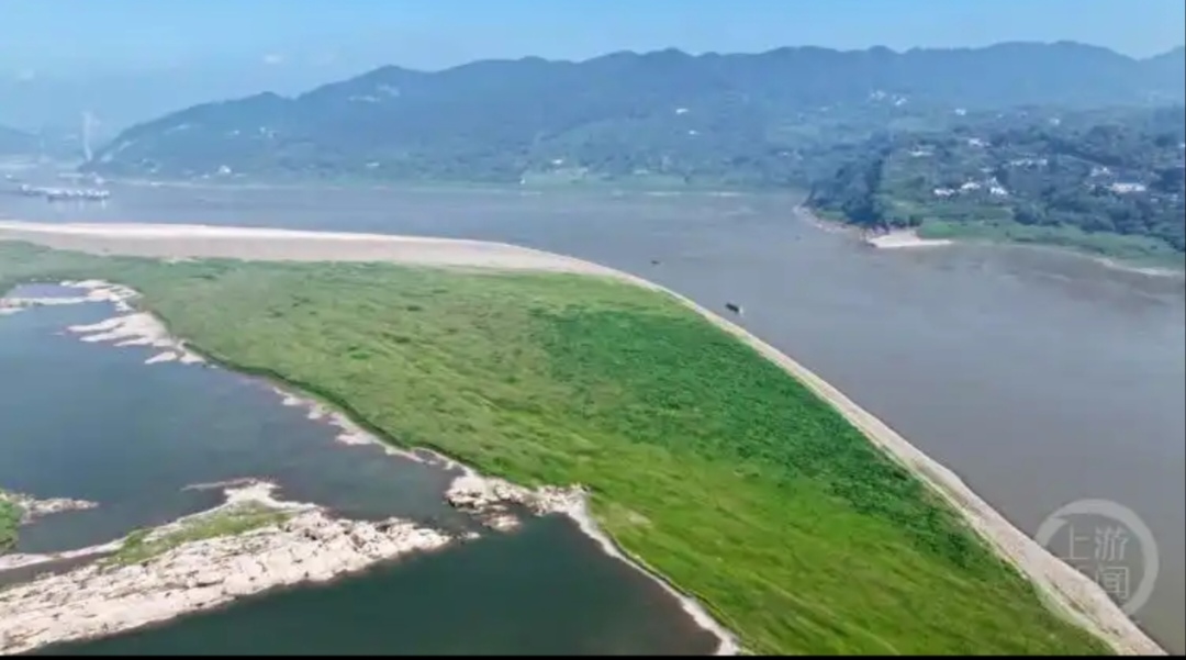 5月29日,重庆市巴南区木洞镇中坝岛迎来绝美景观!