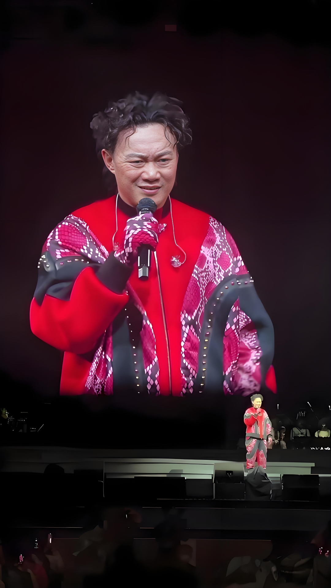 热点引擎计划陈奕迅图片陈奕迅声嘶力竭图片陈奕迅7纹身陈奕迅演唱