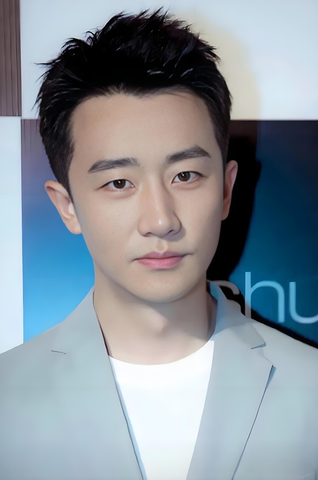 "引得现场哄笑.黄轩冷静回应:"共三次