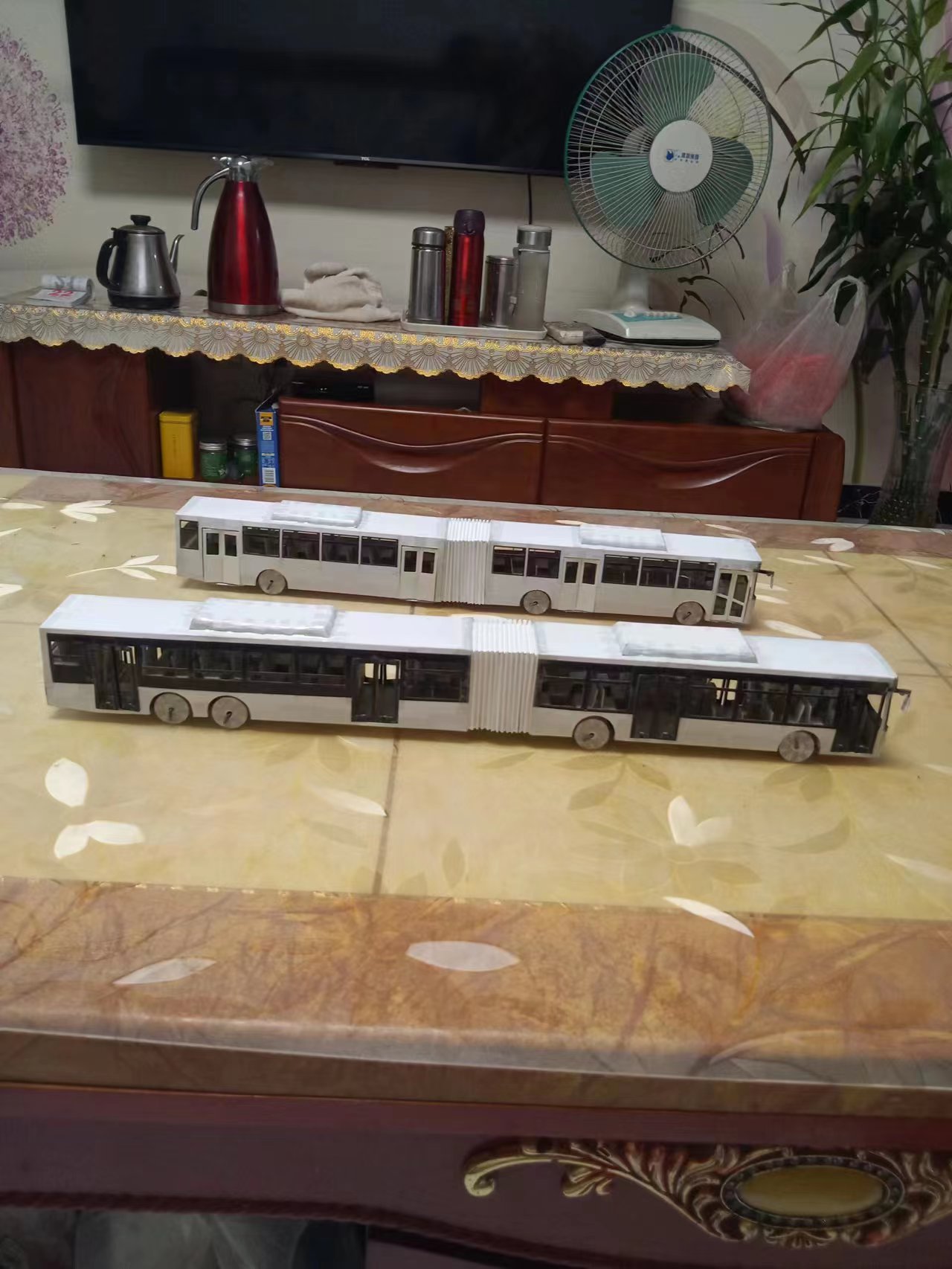 手工制作纸盒公交车