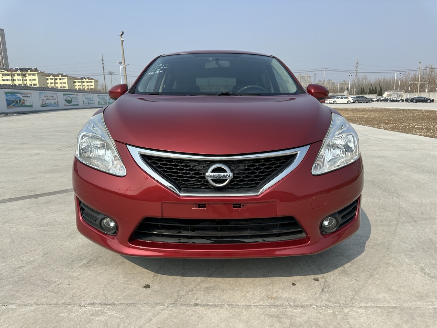 一手车!新到13年2月尼桑骐达,精品私家车,1