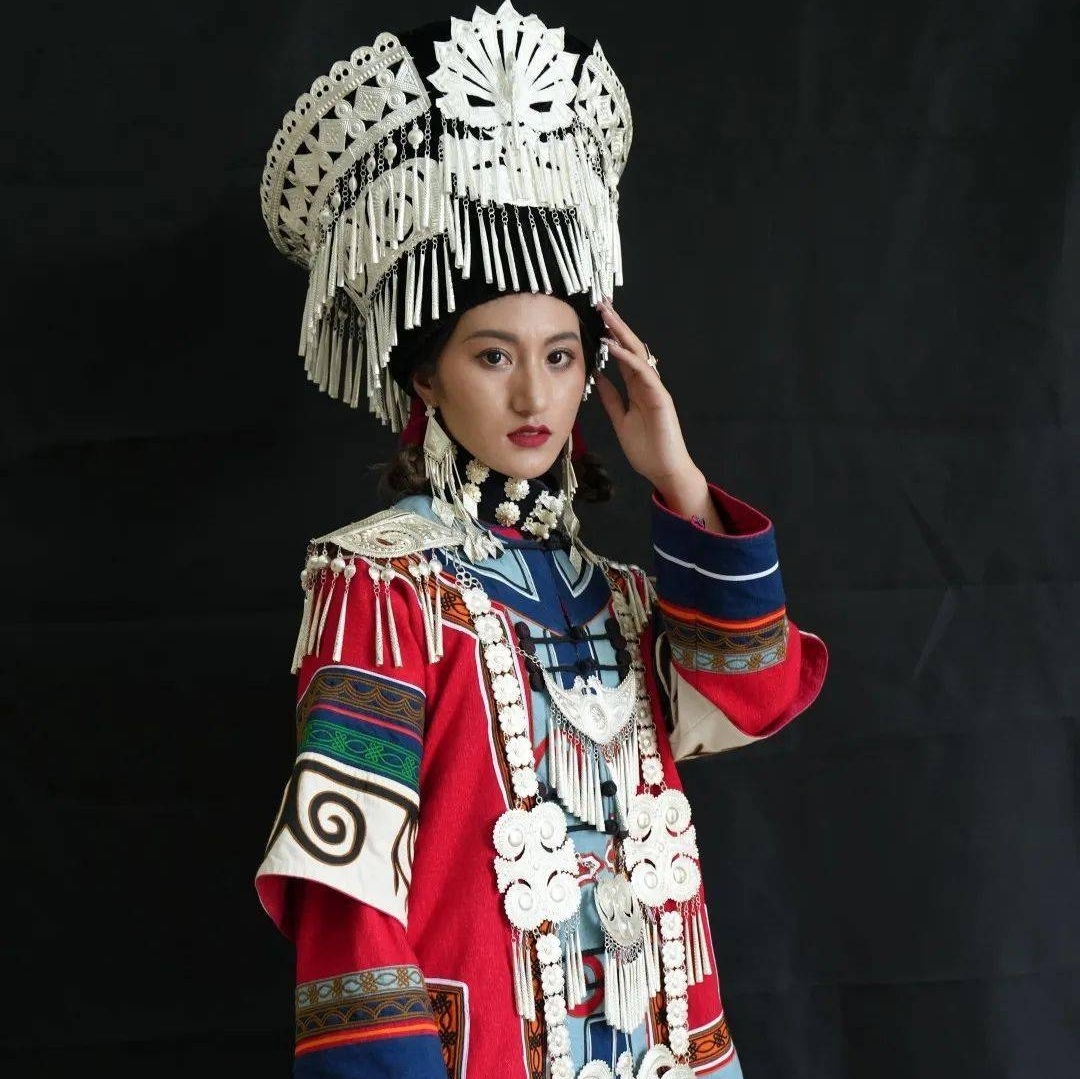 探索凉山彝族的文化魅力与旅游价值