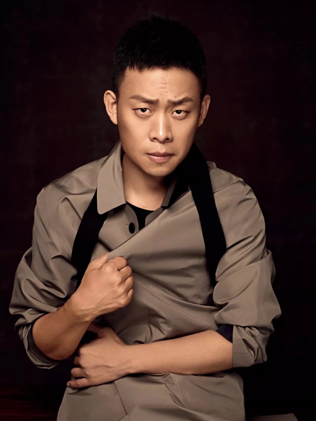 1,哈哈哈女主持就是一直想再生一个孩子,她感到有些不甘心,一直在寻找