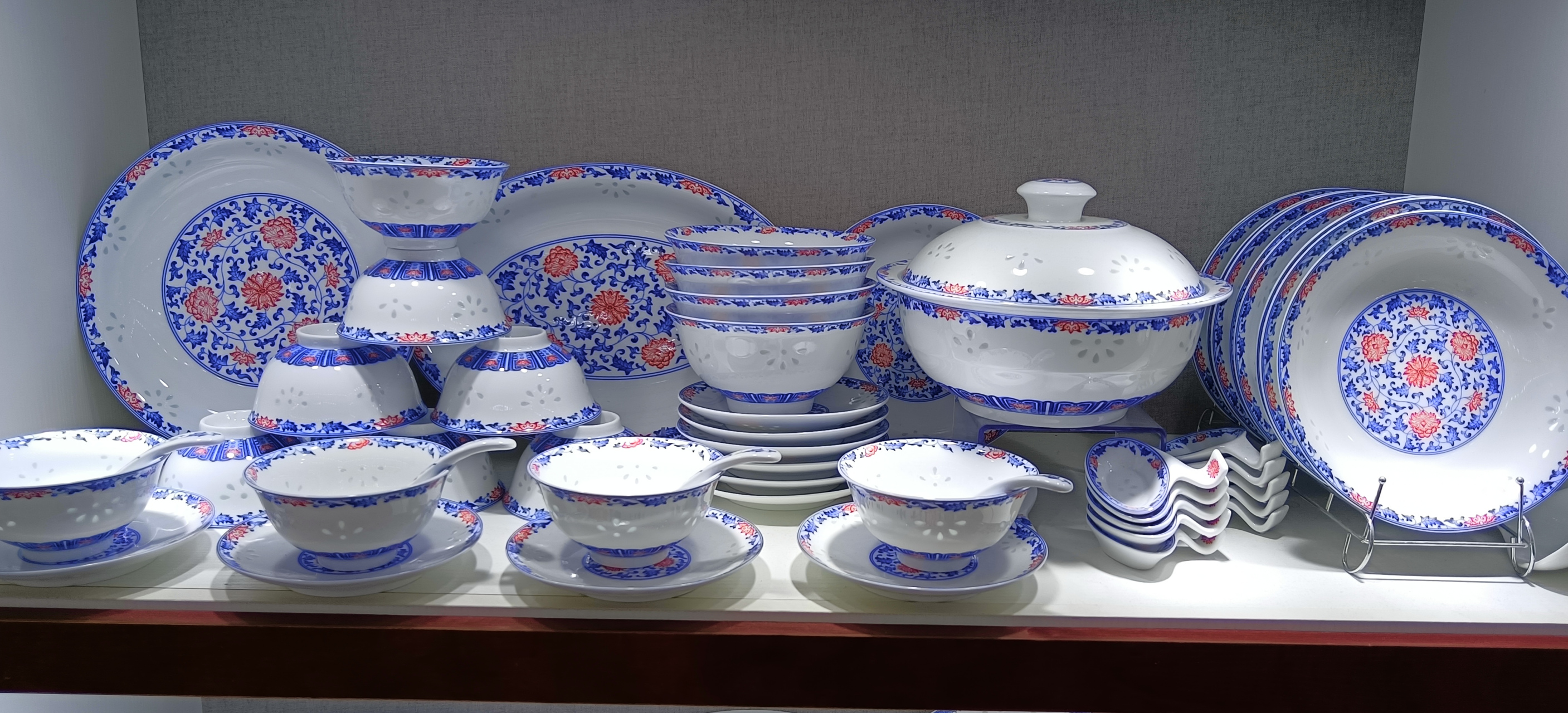 景德镇高档白瓷餐具