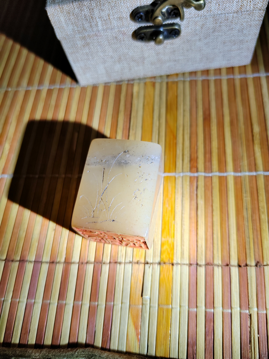 一枚汪泓篆刻的"雲卧山游"白田黄石印章,谁有意我绝对优惠,可微信我