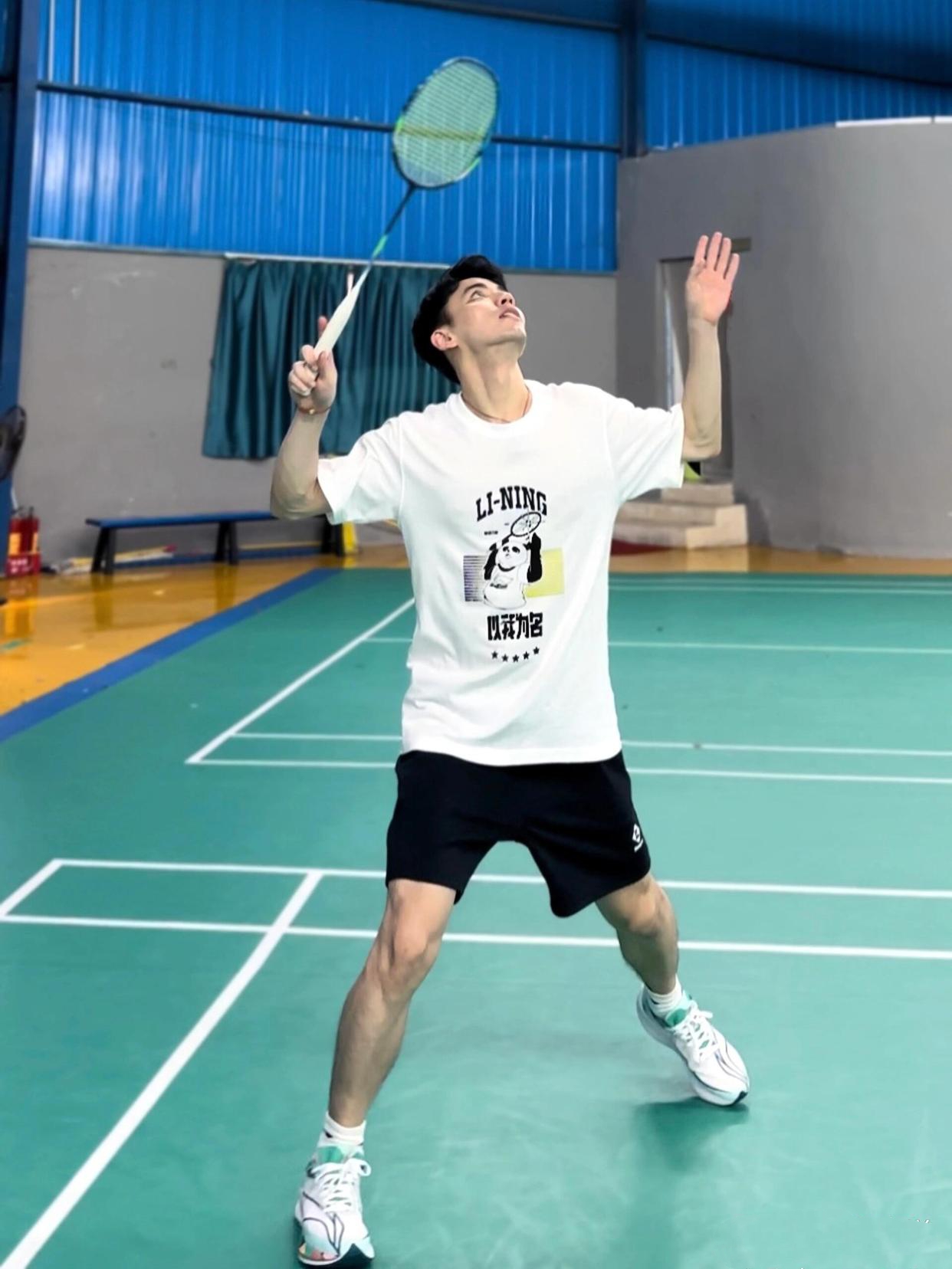 我对喜欢打羽毛球的小哥哥毫无抵抗力#帅哥