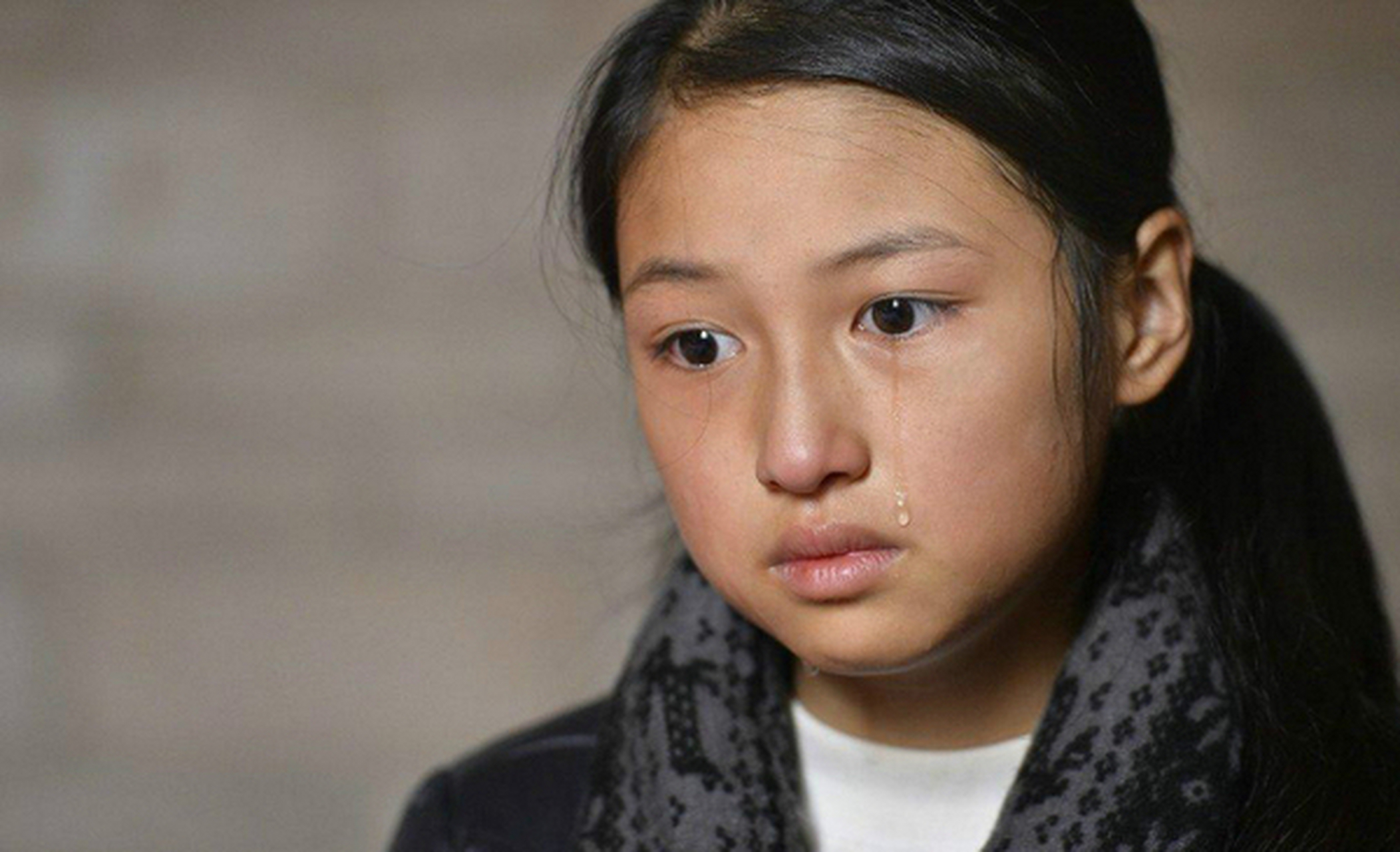 真不知道这男人脑子进了多少水,他根本不管孩子需要什么