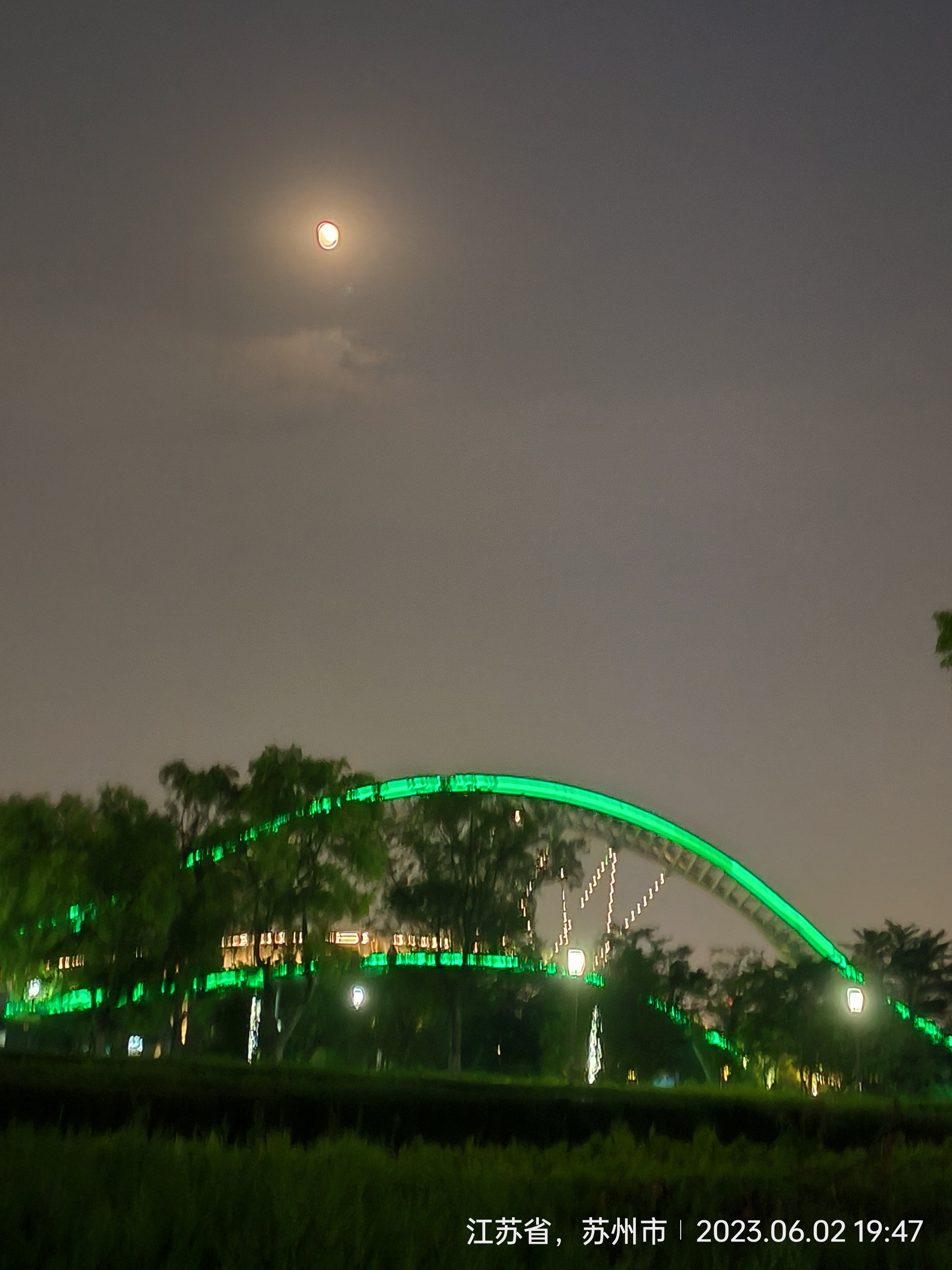 昨傍晚在吳中区太湖东路,宝带桥大运河国家公园拍夜景0