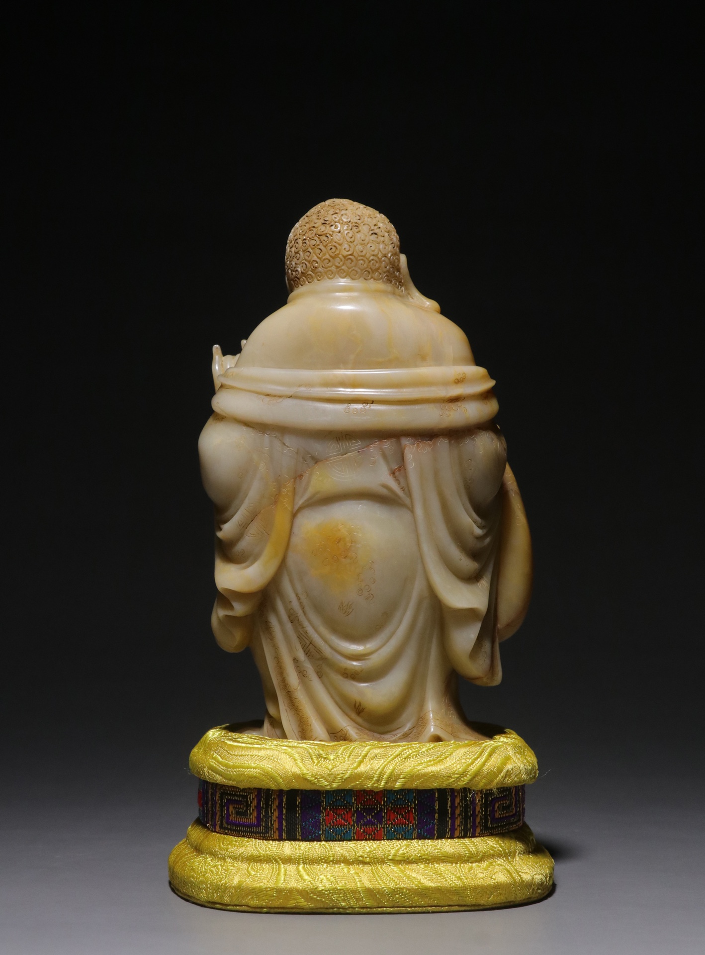 寿山芙蓉石雕刻布袋和尚立像摆件 尺寸:高15厘米,长9.7厘米,宽6.