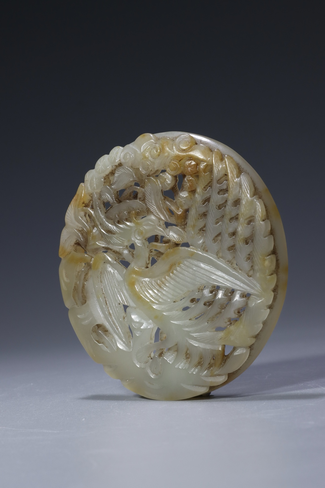 明代:和田玉雕 凤纹玉佩 规格:宽8cm重63.7克