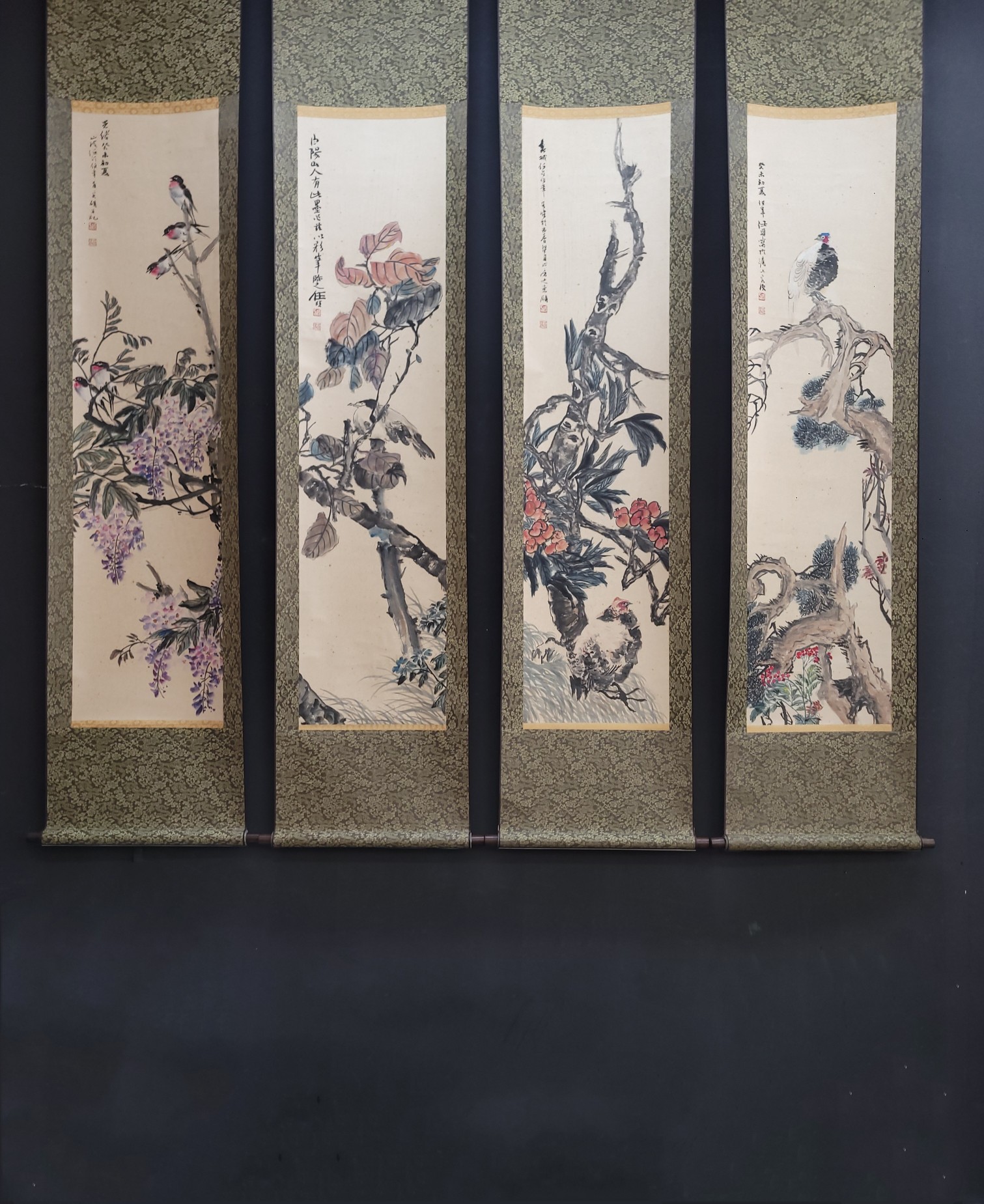 a  清末  任伯年  精品纸本花鸟四条屏(含木盒)单屏画心尺寸33.