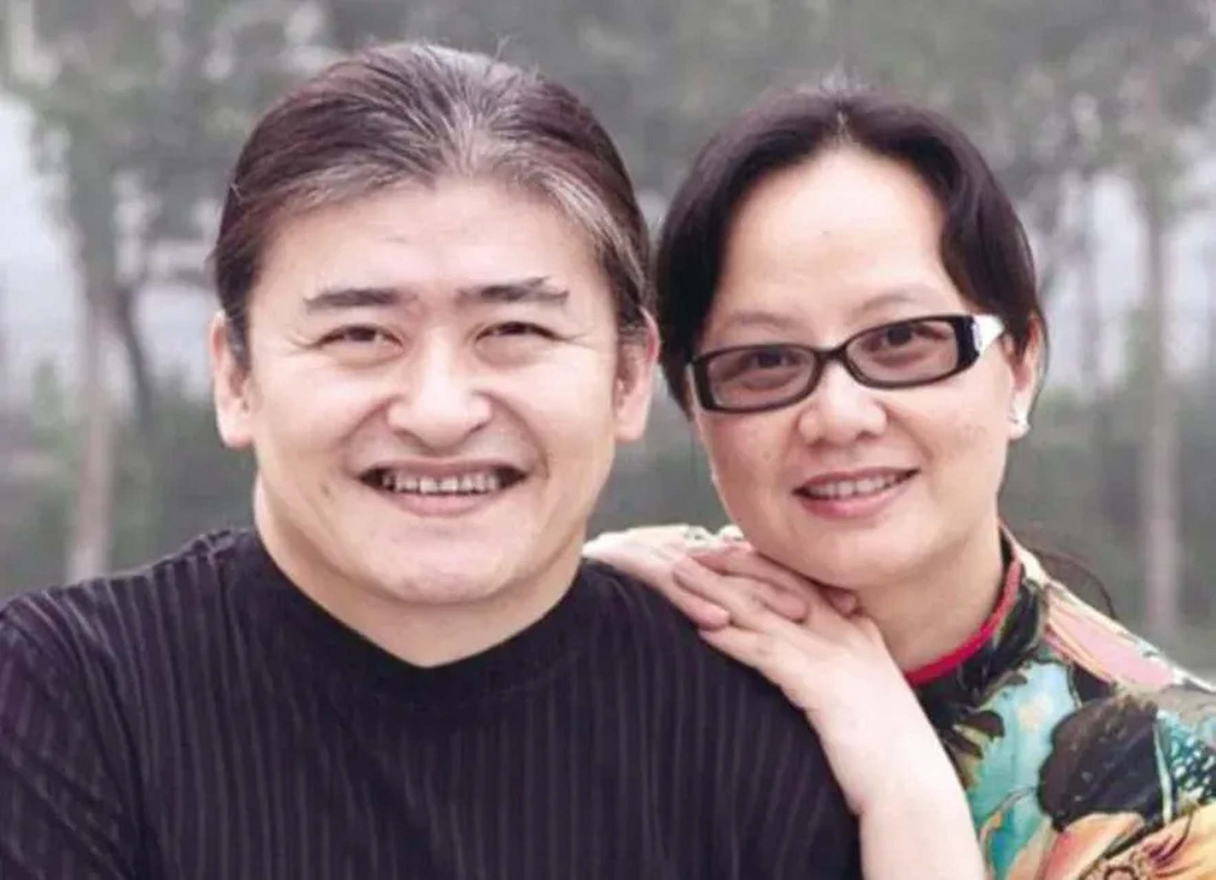 1988年,刘欢认识了湖南电视台主持人卢璐,相识9天后,两人火速闪婚.