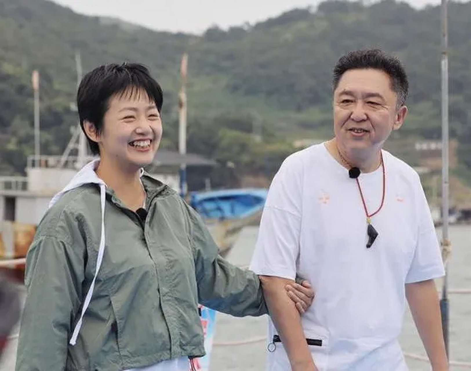 当年,于谦对白慧明说:"咱儿子必须得拜郭德纲为师.