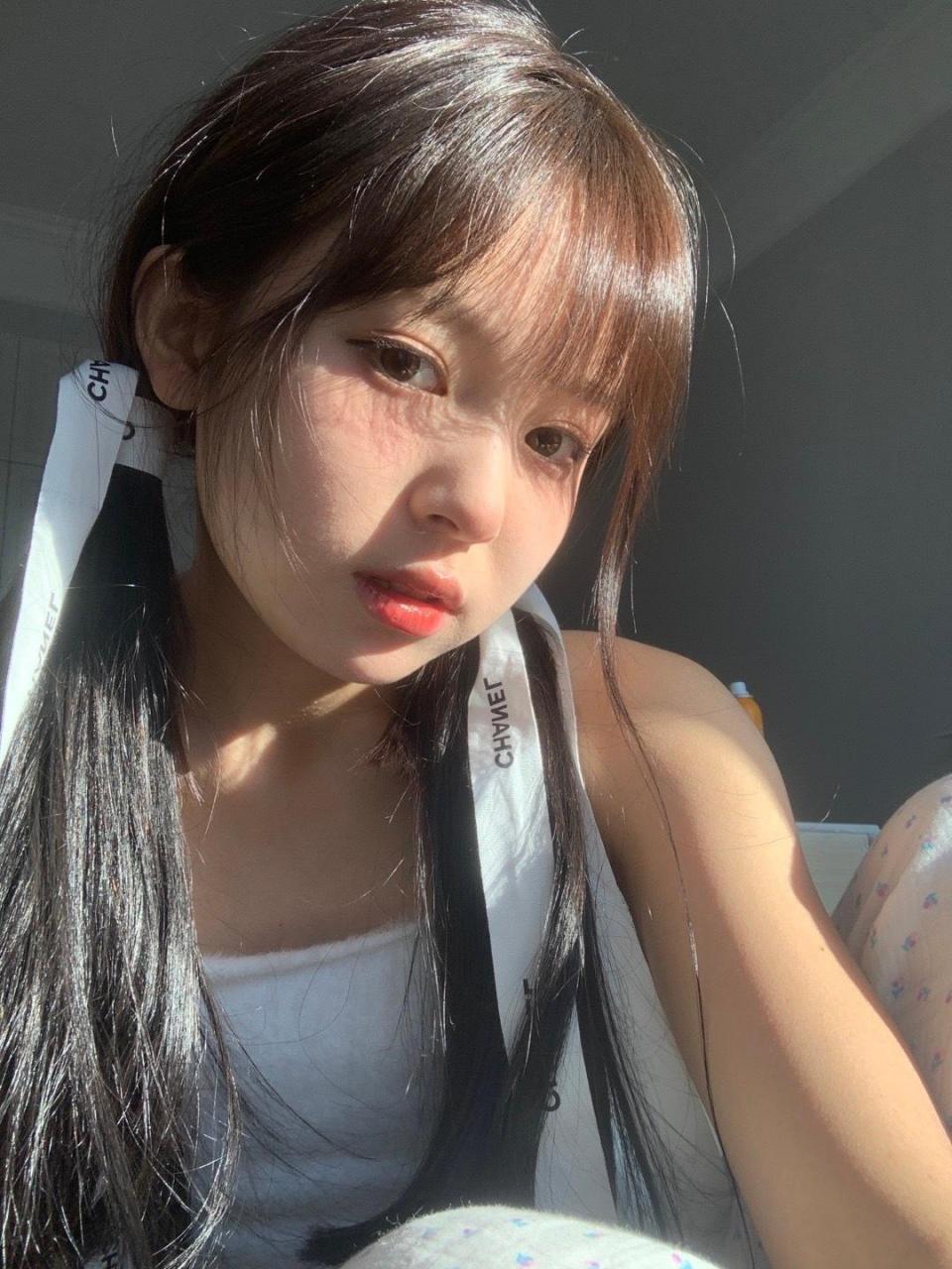 一个人在家自拍#美女小姐姐# #美女