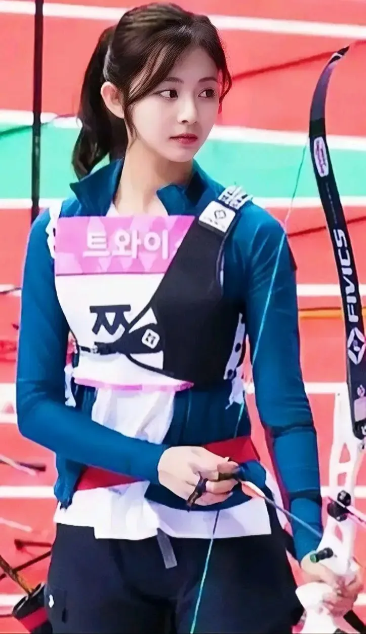 今天巧遇射箭女神周子瑜,真是让人目眩神迷
