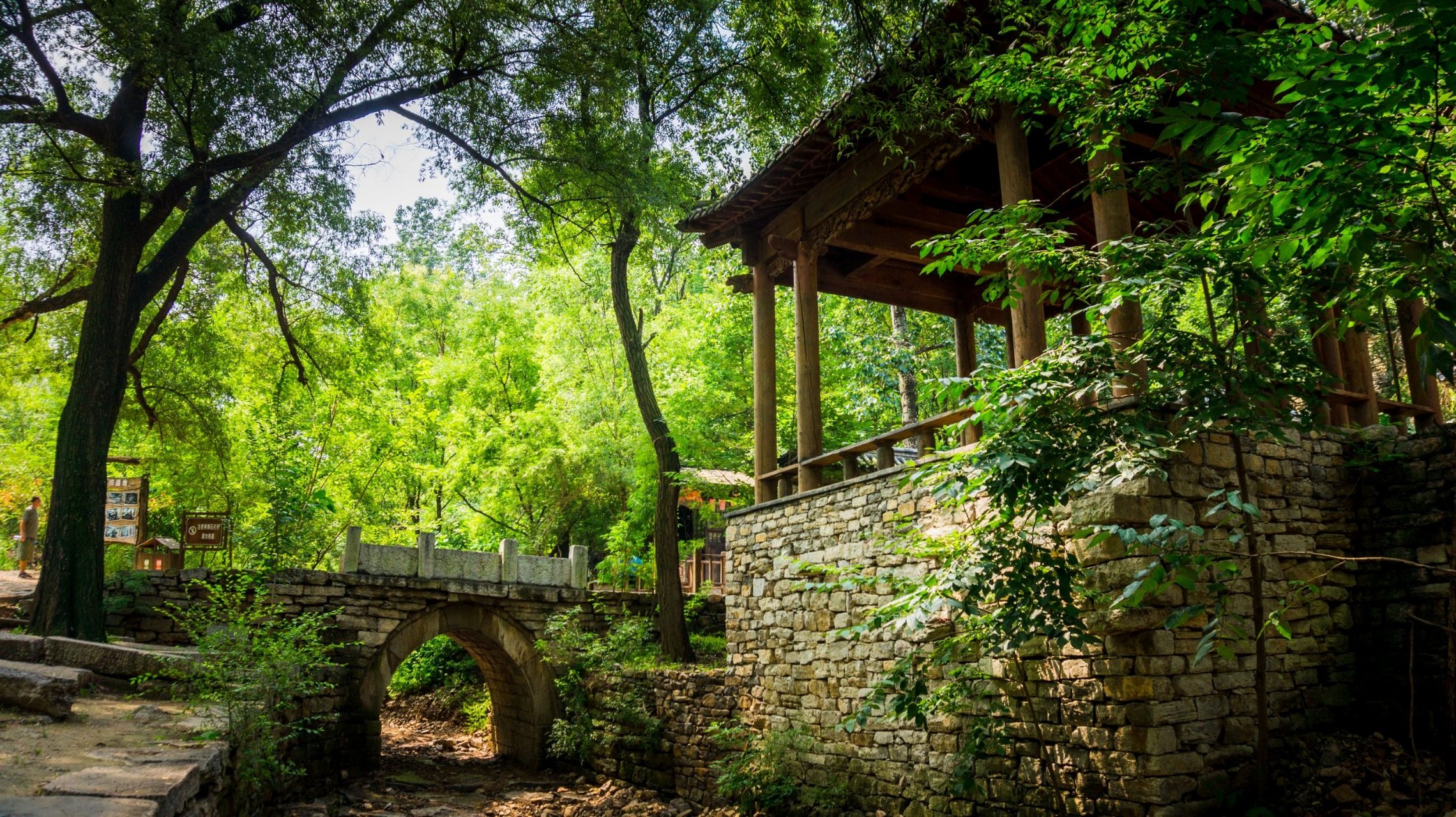 春日心愿旅行地# #旅行回忆录# 山东潍坊青州的井塘古村,是一座历经