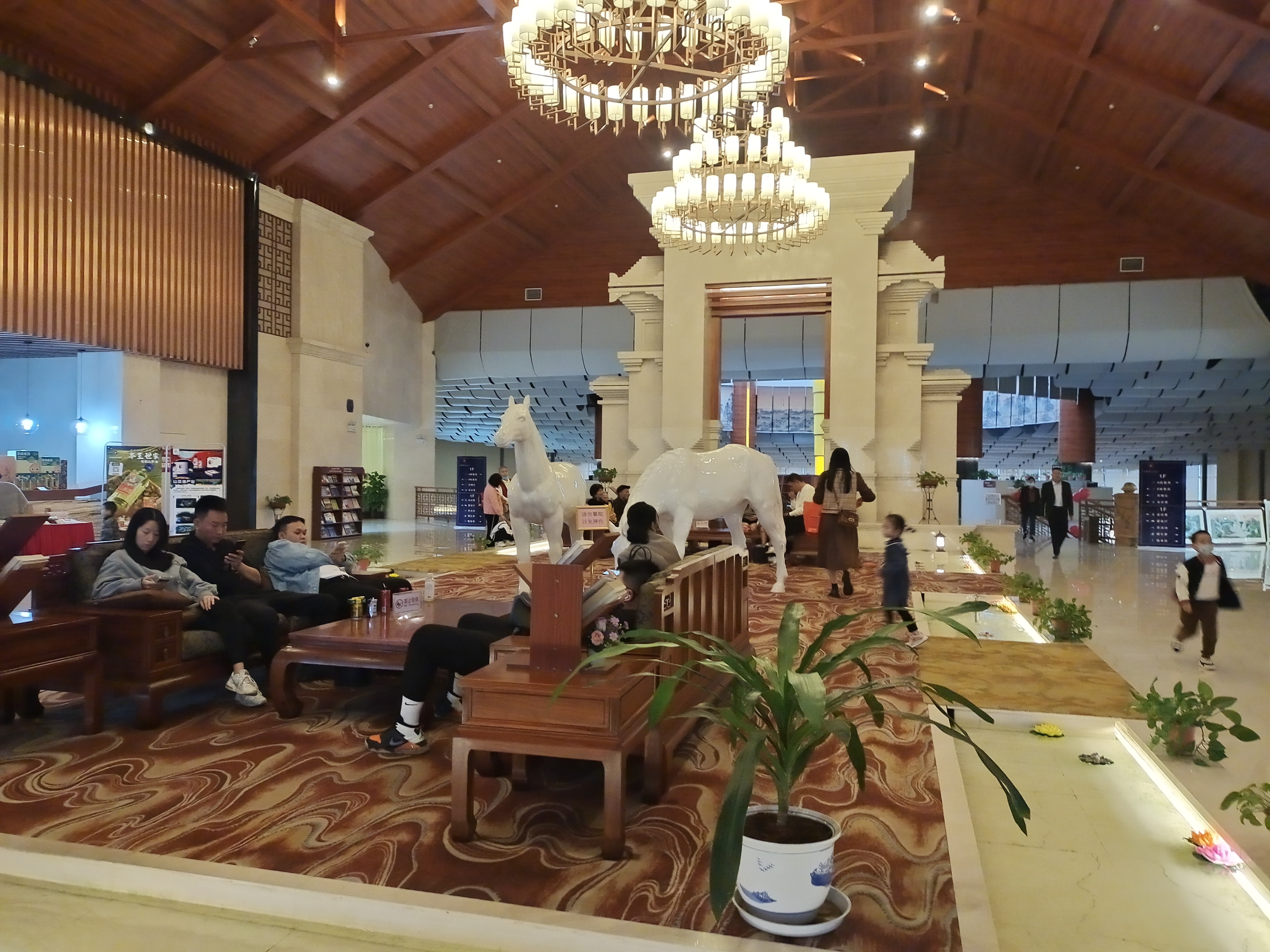 田东天成国际大酒店内饰