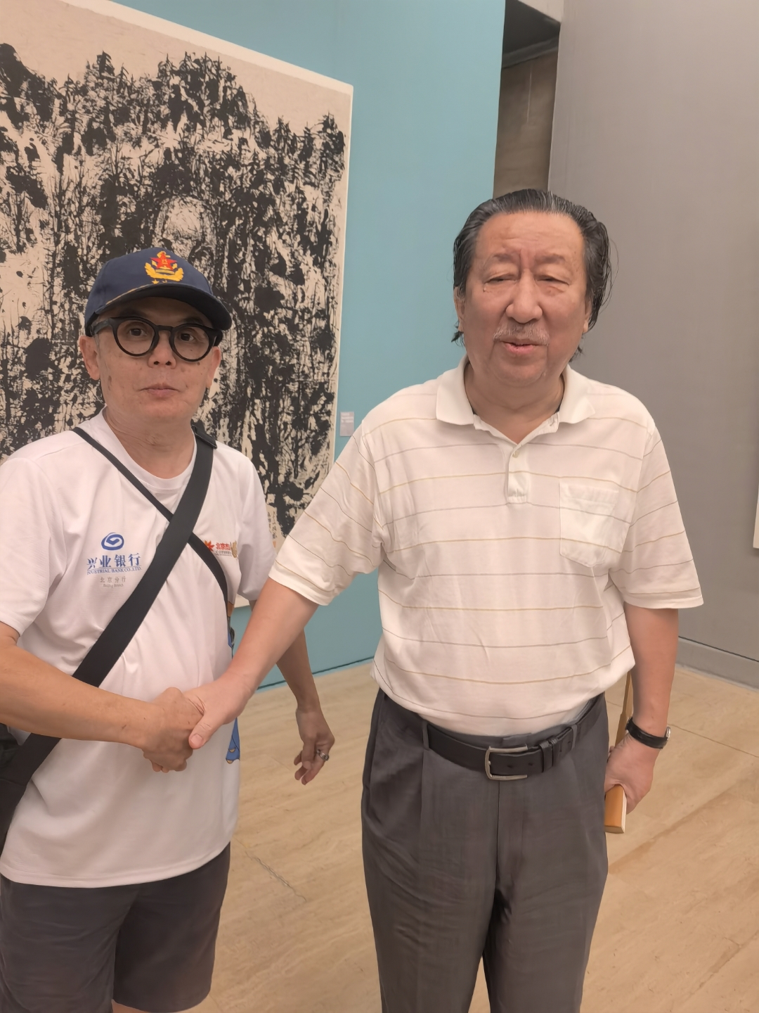 军品大王见到陕西老乡杨晓阳院长,特别亲切