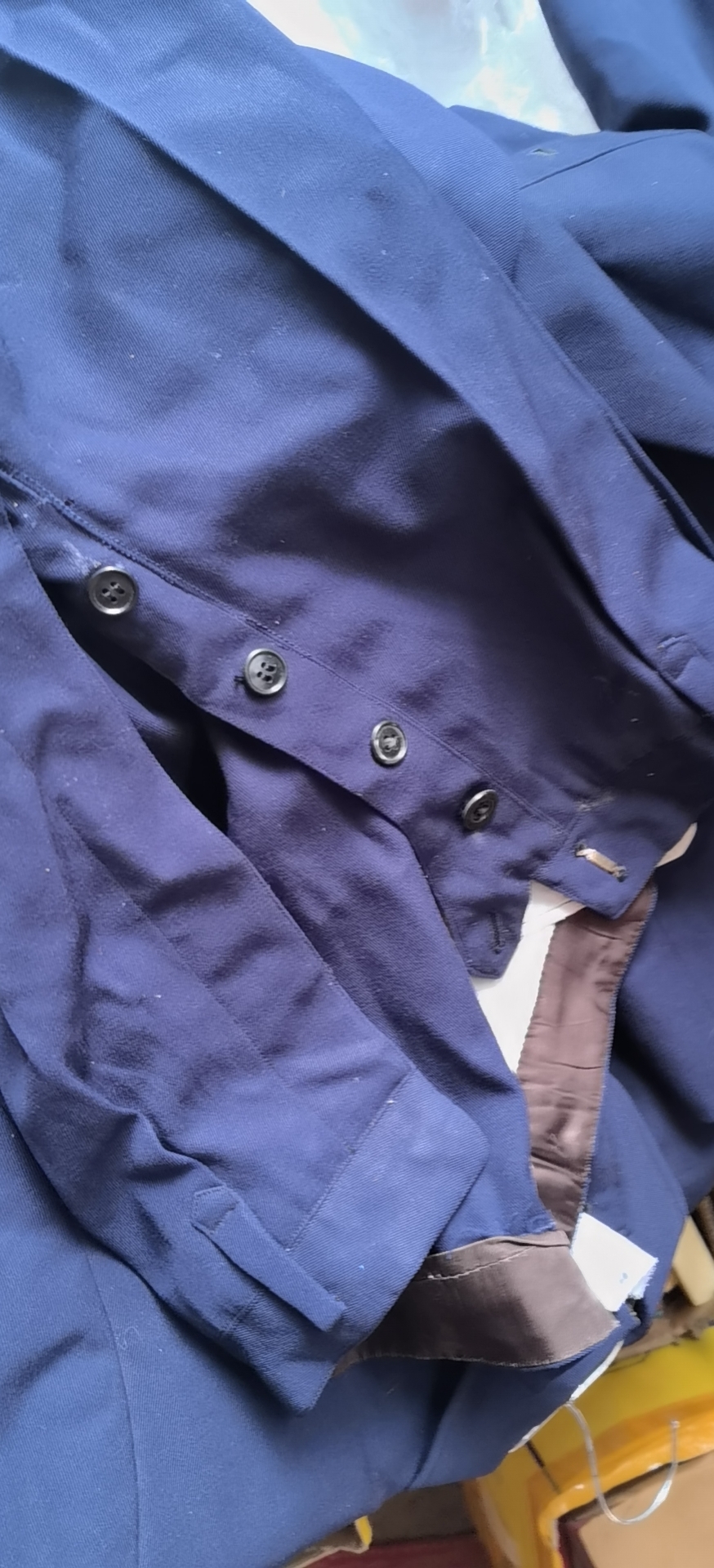 22老首长的一套蓝色中山装,好品,这套衣服60岁,你想收藏,找军品大王