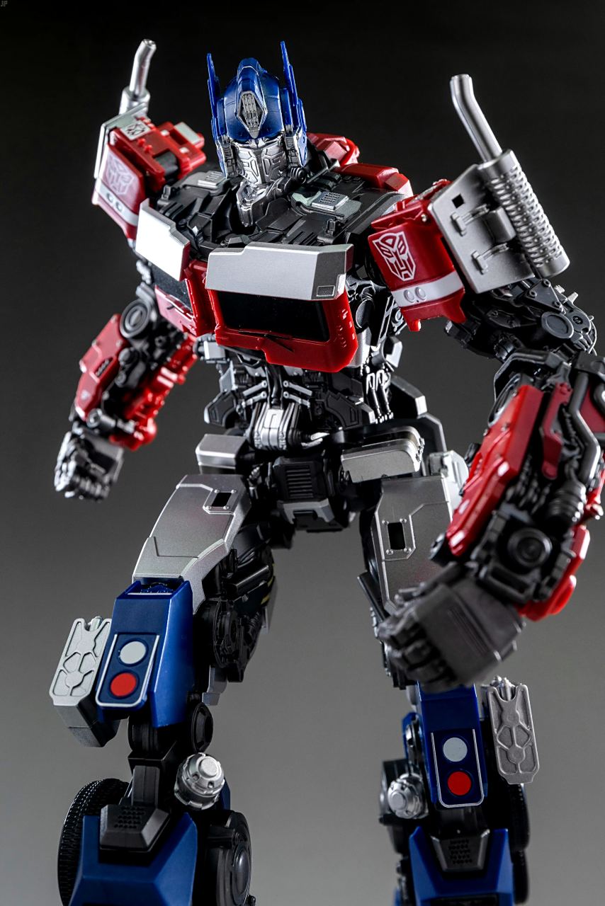 模型欣赏:yolopark 《变形金刚:超能勇士崛起》amk 擎天柱实物图,by