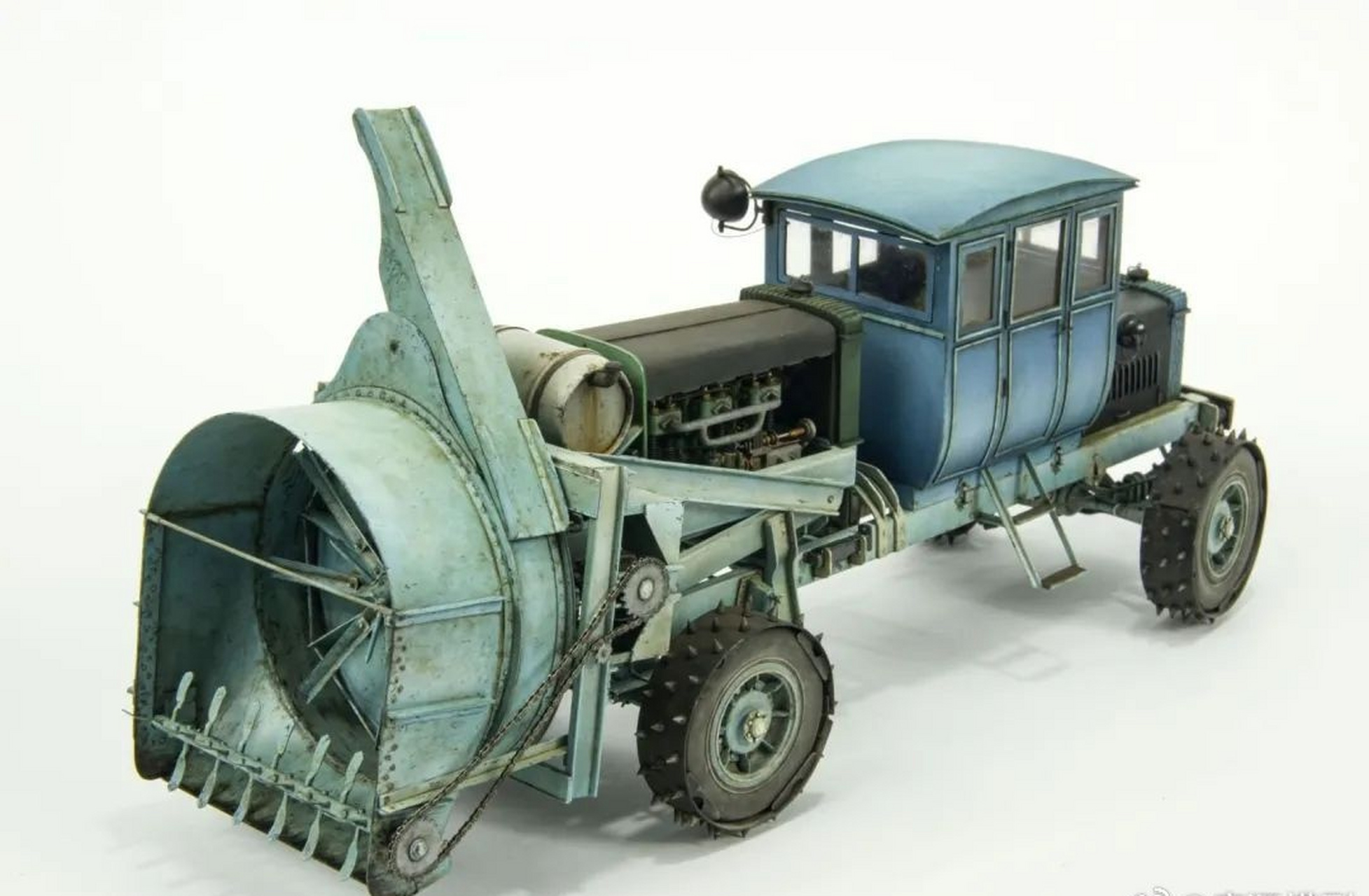 模型欣赏:国外模型师根据历史照片自制的1/35老爷扫雪车,涂装效果相当