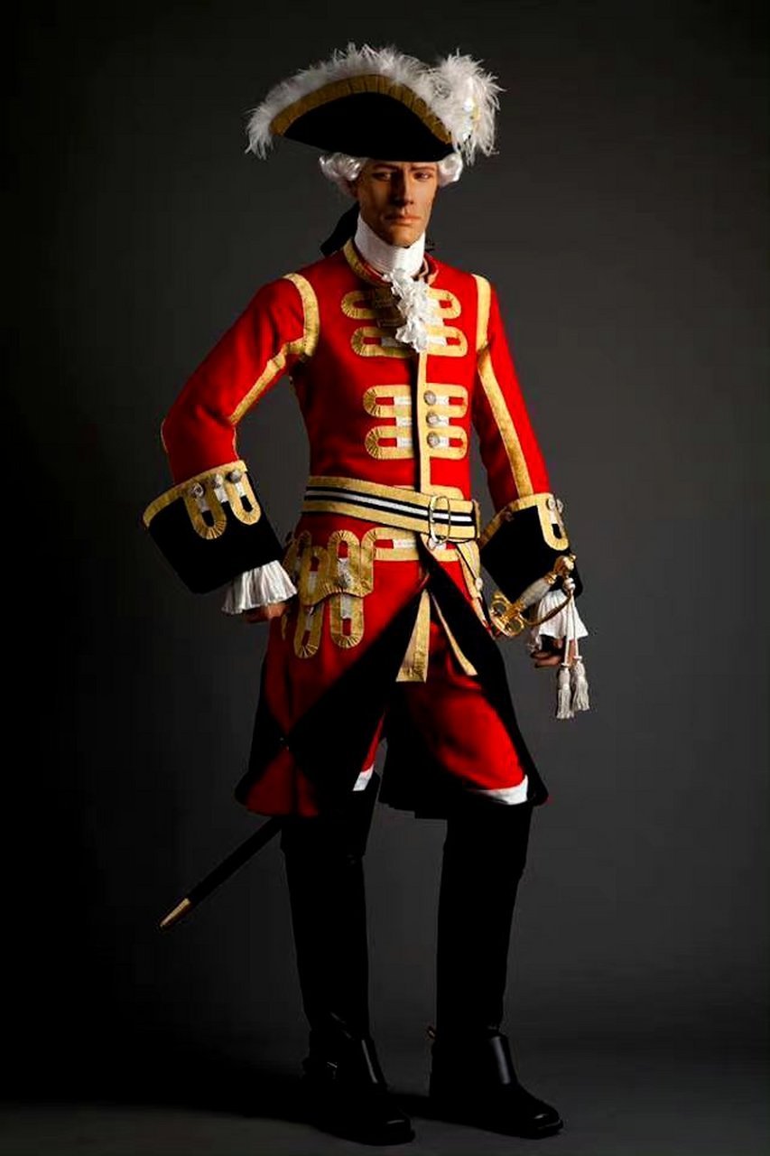 一组历史服饰展示:法国皇室军团制服