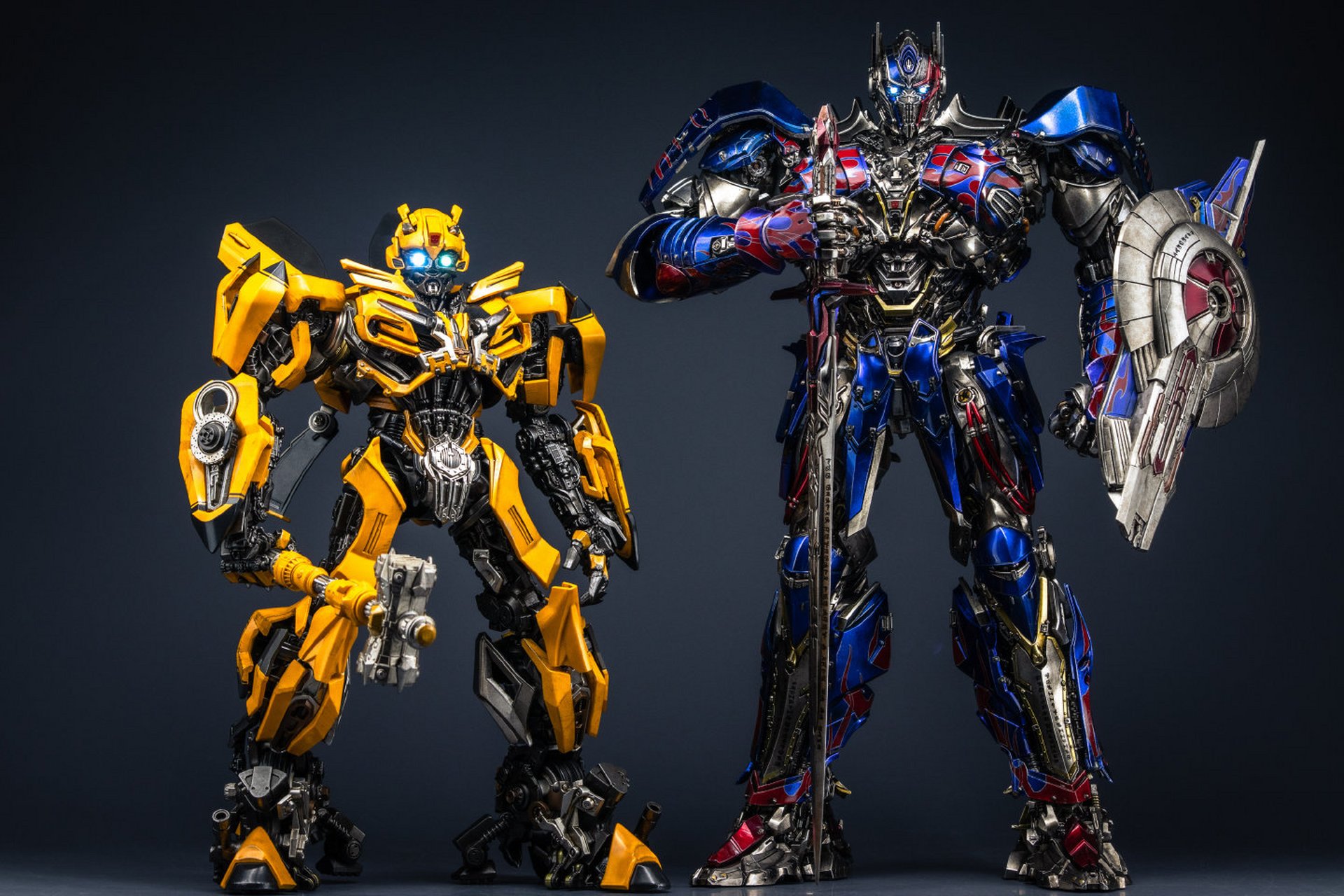 模型欣赏:threezero 《变形金刚5 最后的骑士》大黄蜂,by lam闻风.