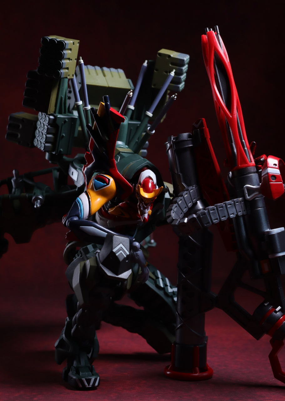 模型欣赏:模型师natemblem拍摄的一组海洋堂新二号机,出自《新世纪