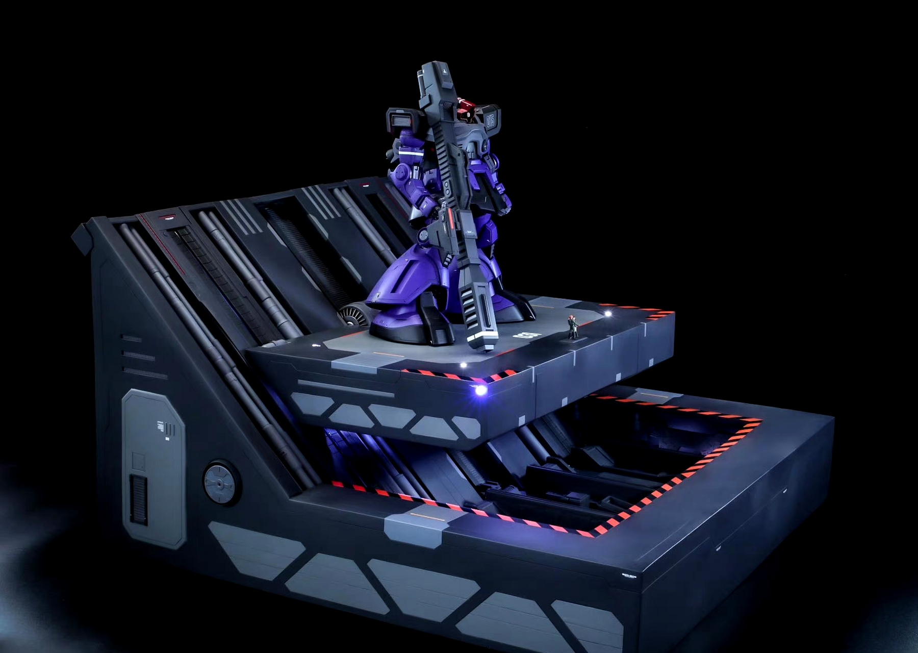 模型欣赏:机动战士高达 mg大魔,展现了机体出击时的情景,by mad.